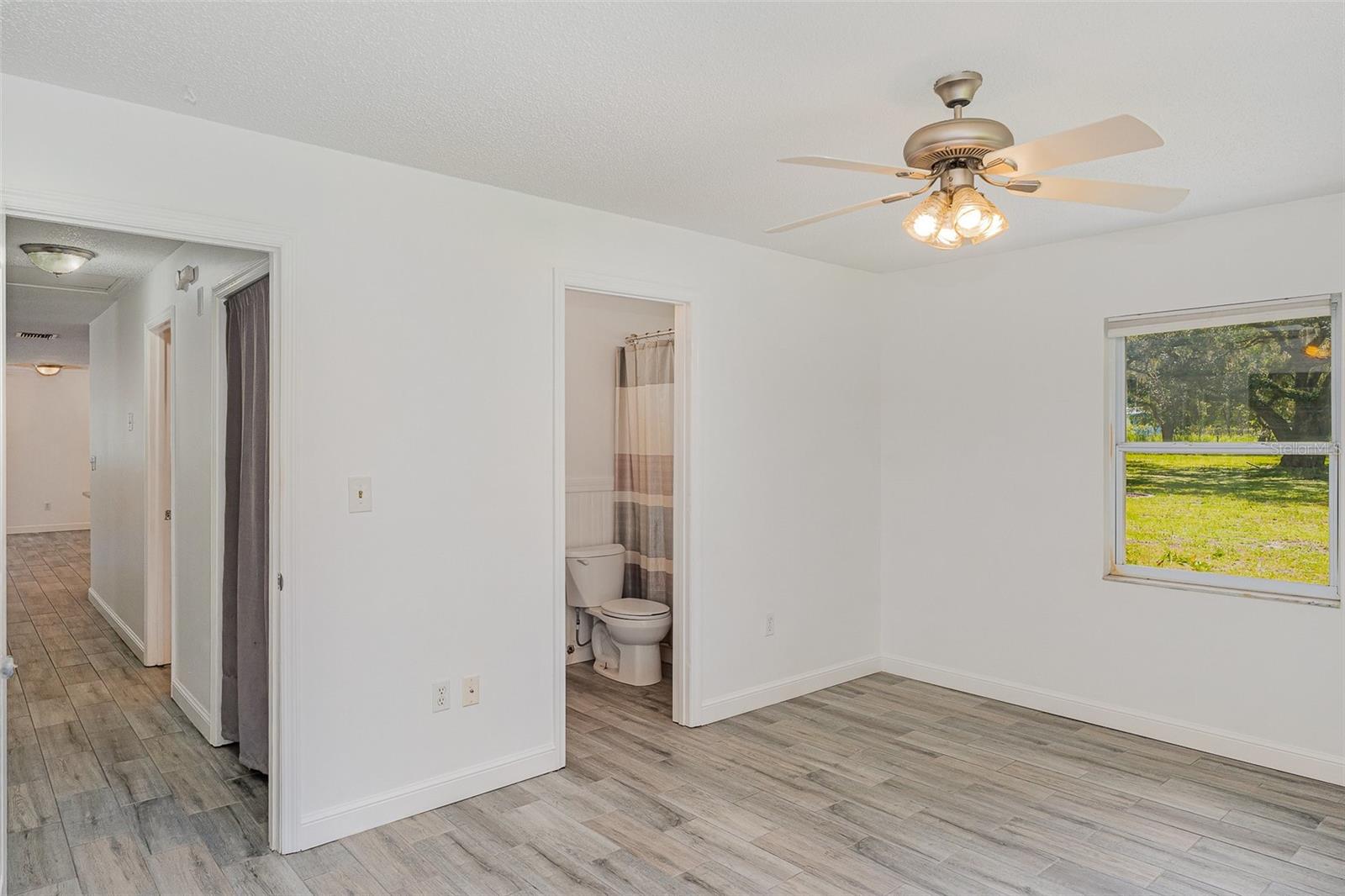 Image 13 of 32 For 5910 Timberwood Drive