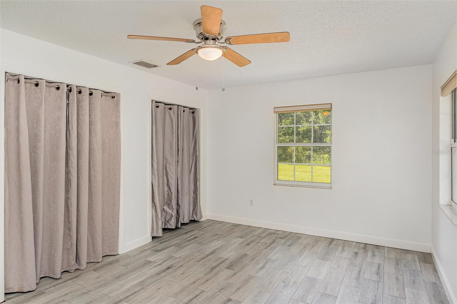 Image 16 of 32 For 5910 Timberwood Drive