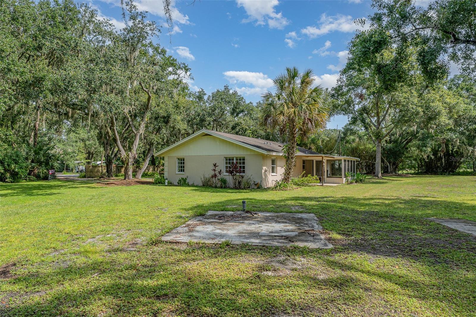 Image 26 of 32 For 5910 Timberwood Drive