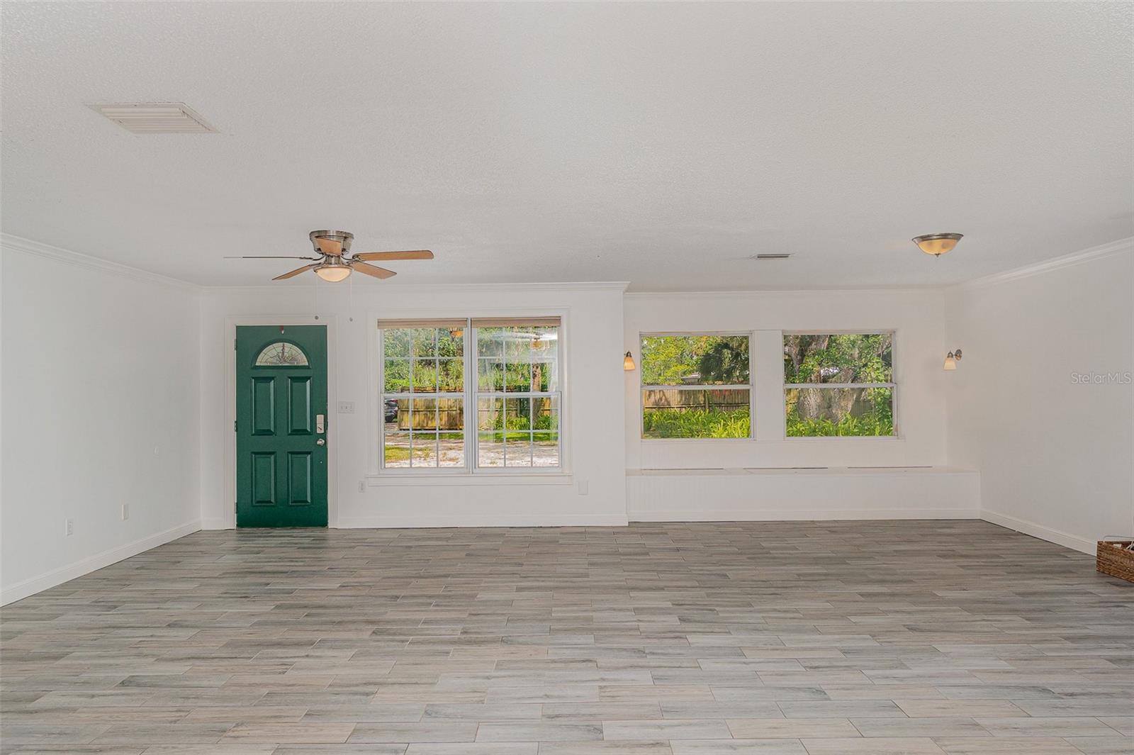 Image 6 of 32 For 5910 Timberwood Drive