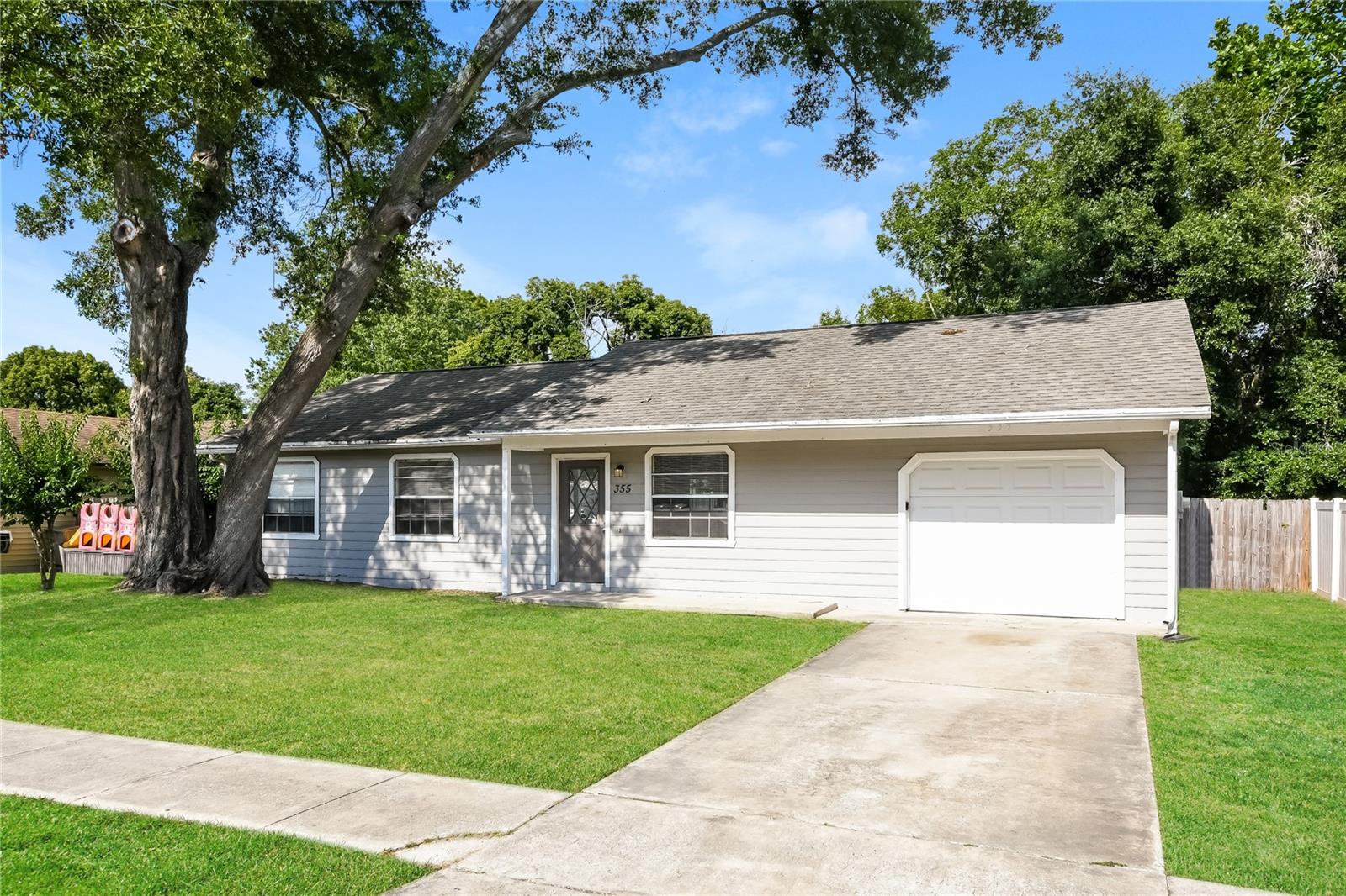 Image 3 of 16 For 355 Summerset Drive