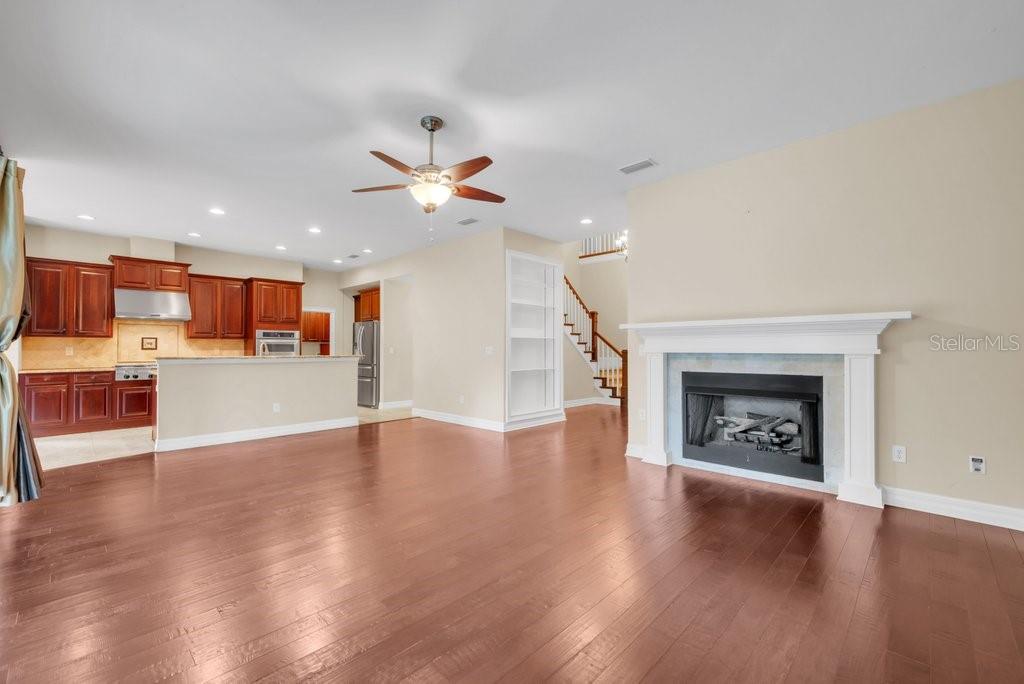Image 15 of 52 For 15942 Ternglade Drive
