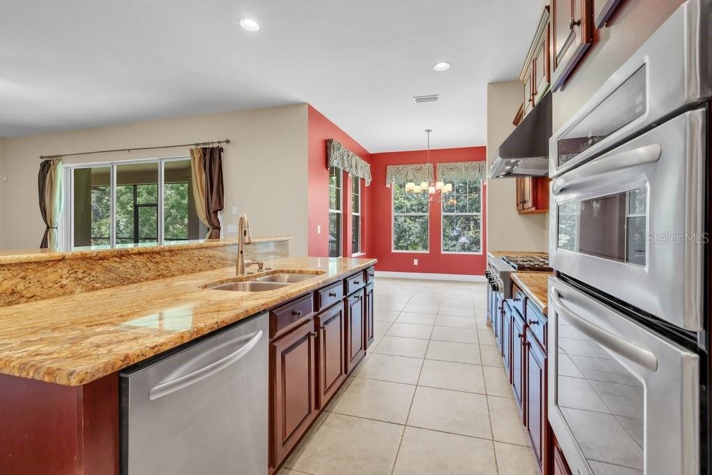 Image 19 of 52 For 15942 Ternglade Drive