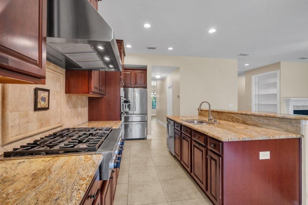 Image 21 of 52 For 15942 Ternglade Drive