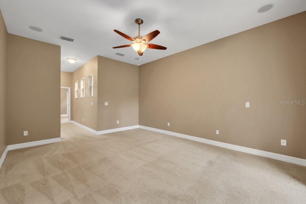 Image 25 of 52 For 15942 Ternglade Drive