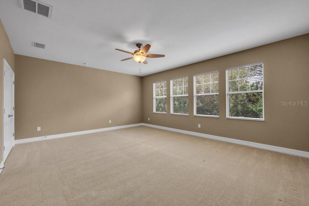 Image 31 of 52 For 15942 Ternglade Drive