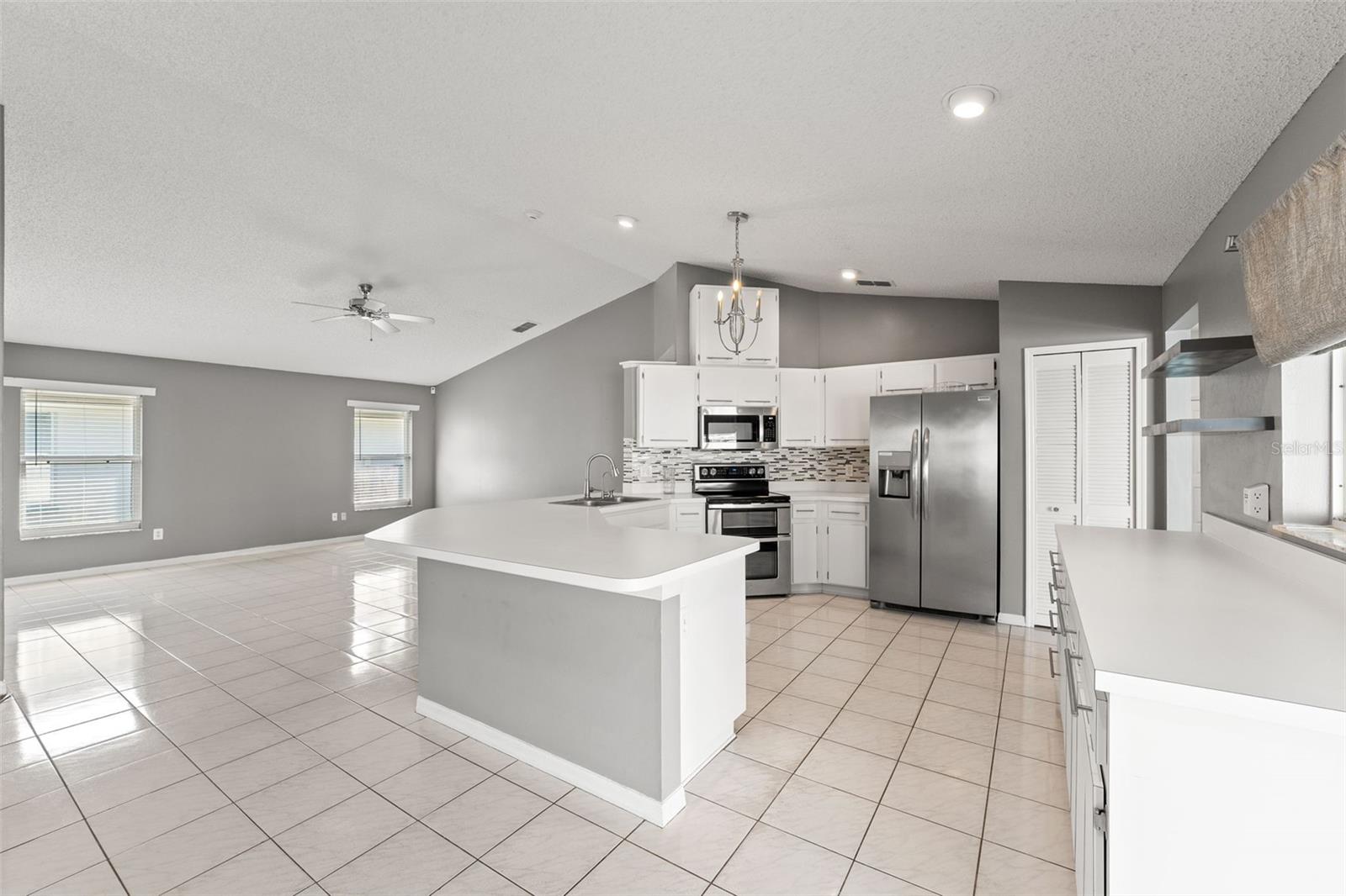Image 13 of 40 For 8704 Middle Cross Place