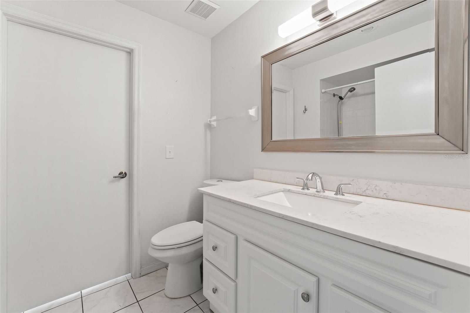 Image 18 of 40 For 8704 Middle Cross Place