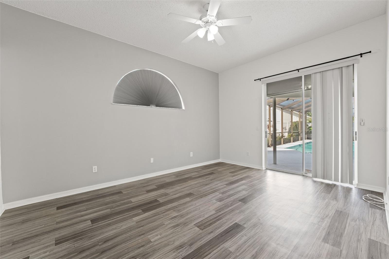 Image 23 of 40 For 8704 Middle Cross Place