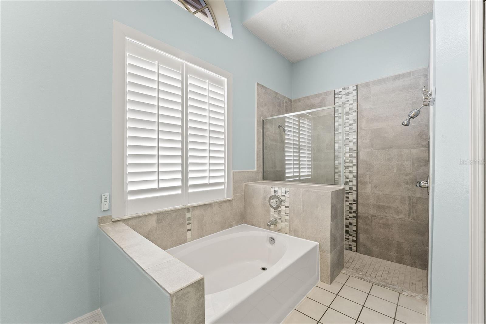 Image 25 of 40 For 8704 Middle Cross Place