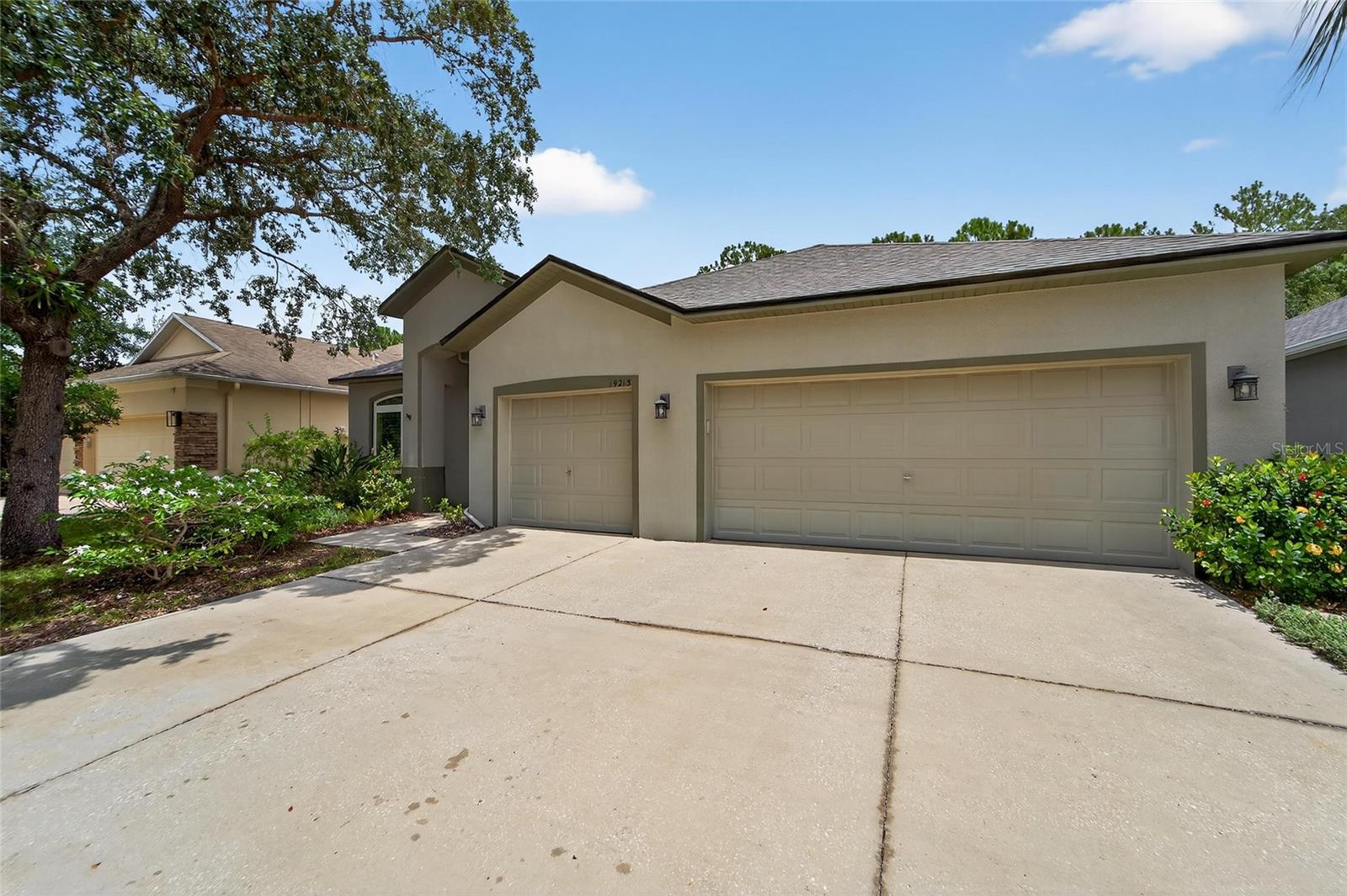 Image 4 of 74 For 19213 Pelican Ridge Lane