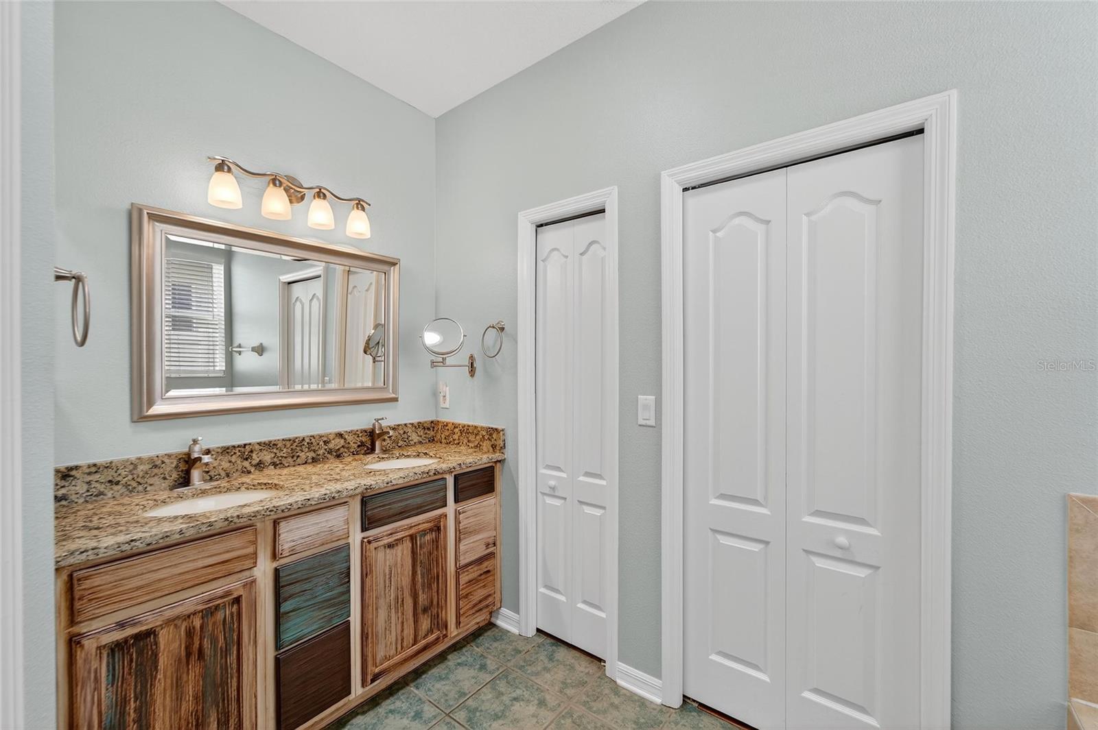 Image 41 of 74 For 19213 Pelican Ridge Lane