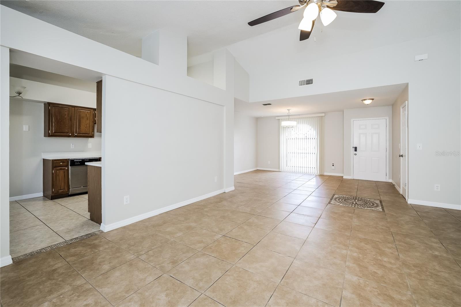 Image 3 of 16 For 2403 Covedale Court