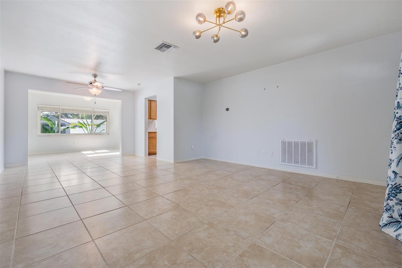 Image 10 of 35 For 2030 High Ridge Drive