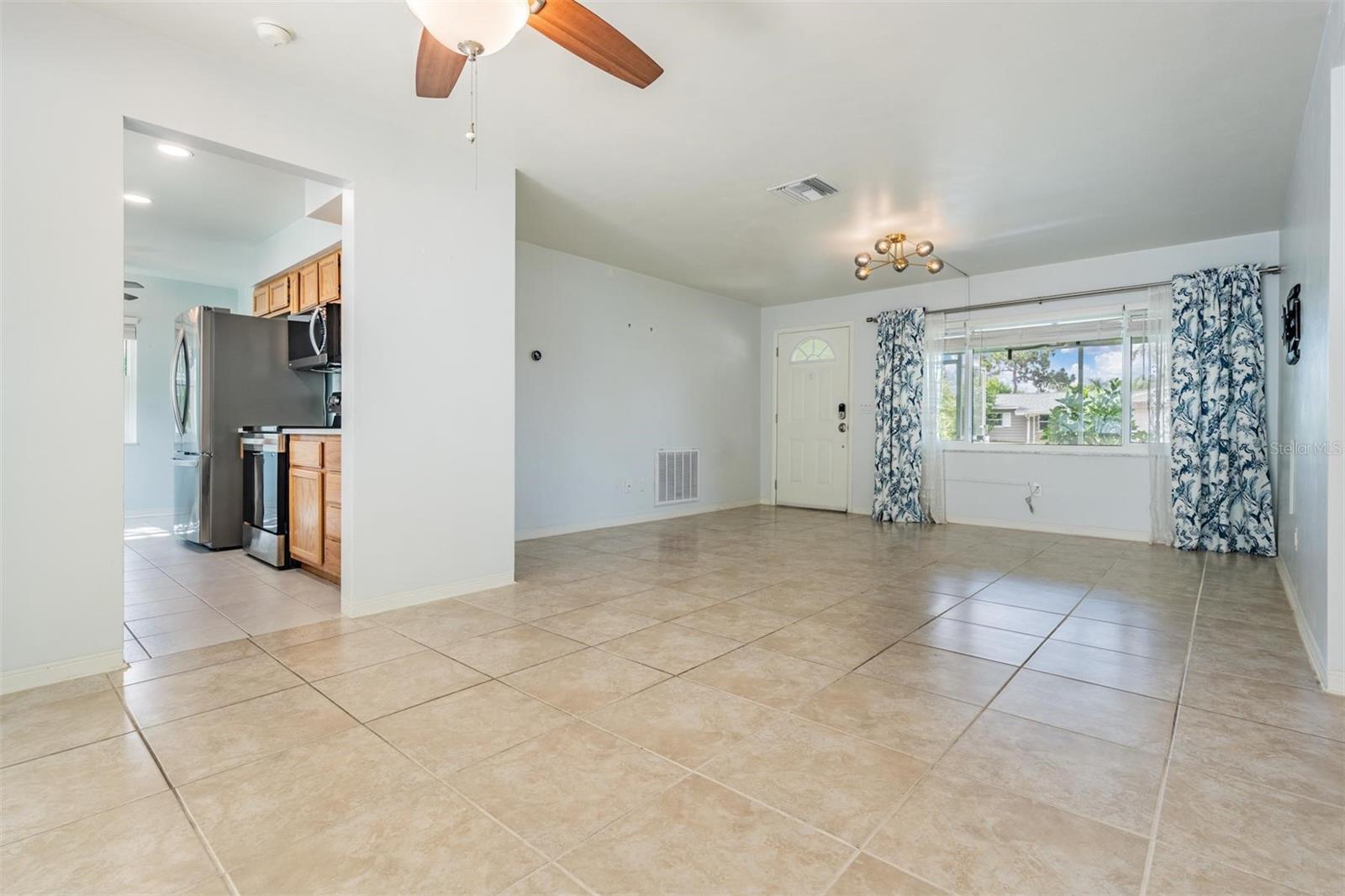 Image 13 of 35 For 2030 High Ridge Drive