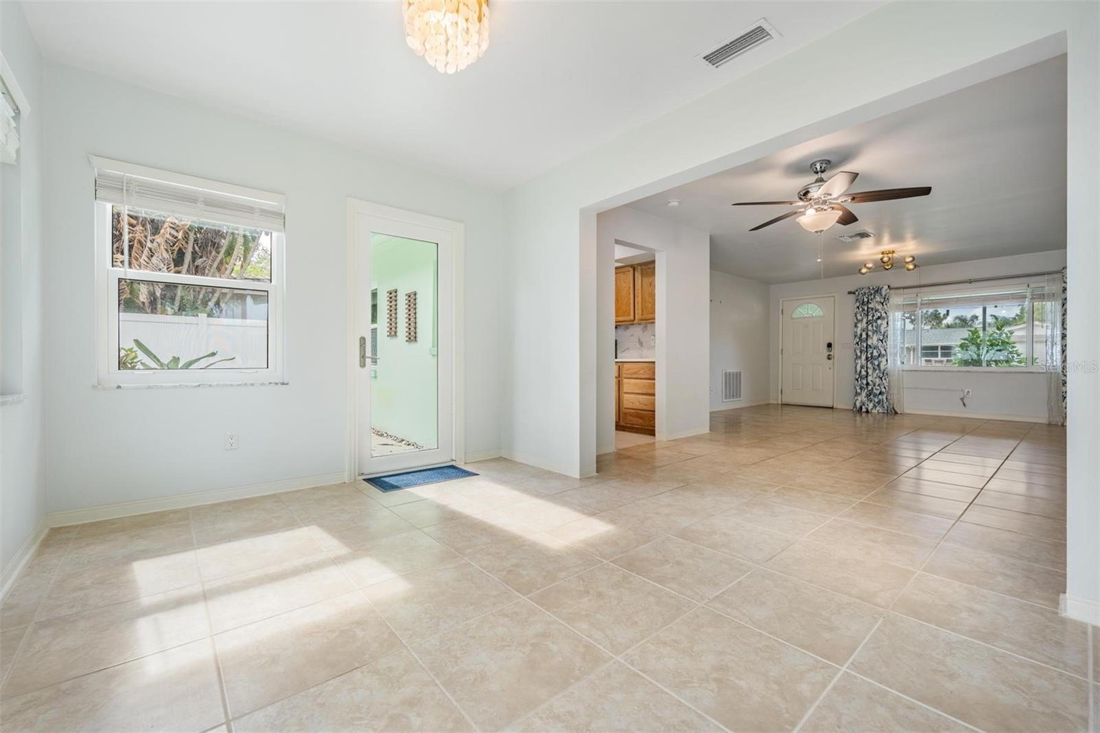Image 15 of 35 For 2030 High Ridge Drive