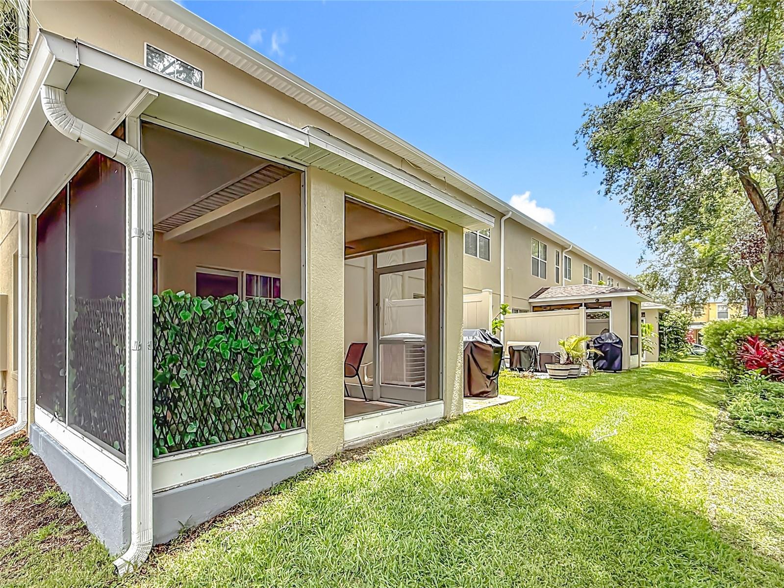 Listing photo id 35 for 2521 Marina Key Lane