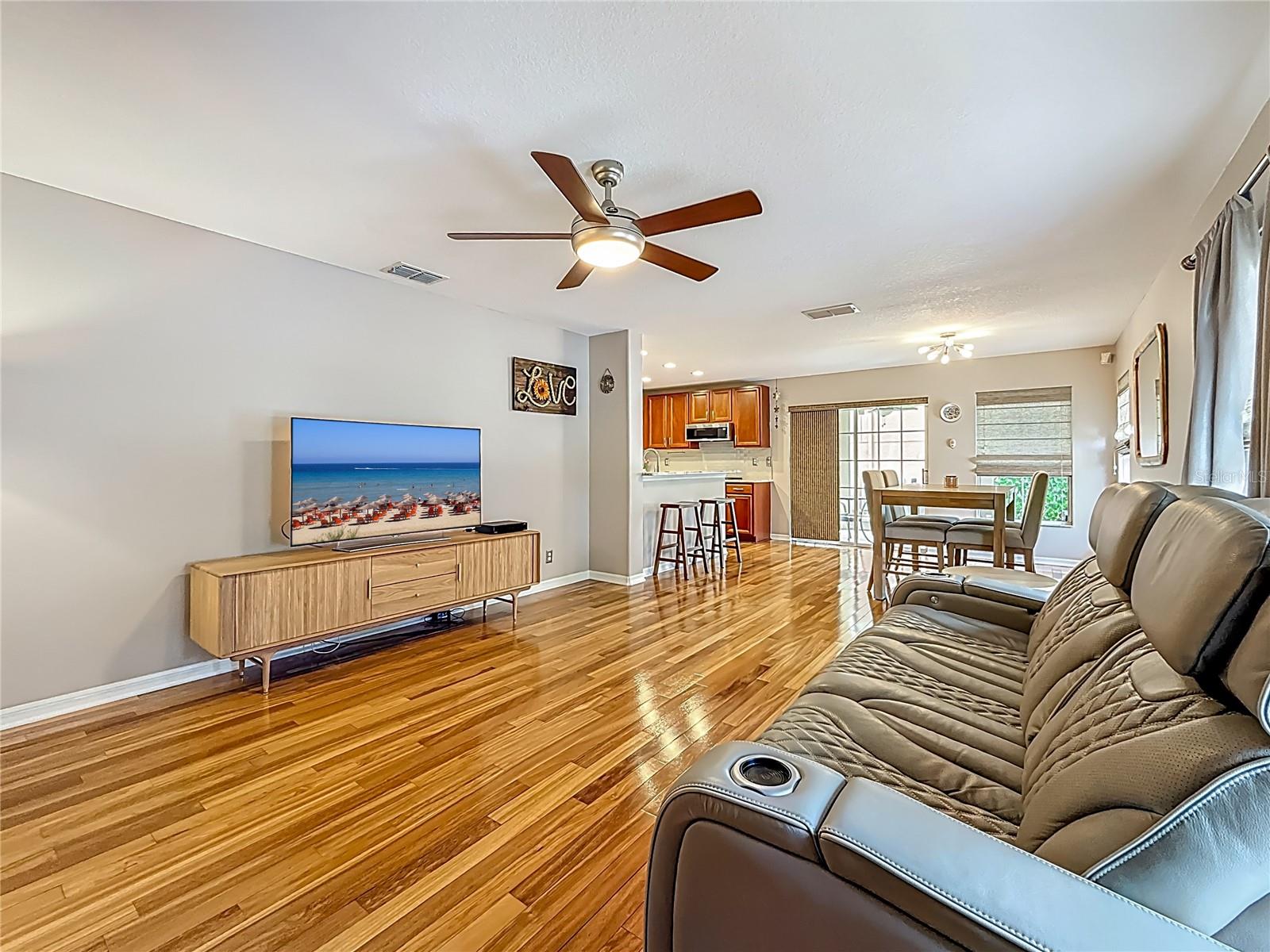 Listing photo id 2 for 2521 Marina Key Lane