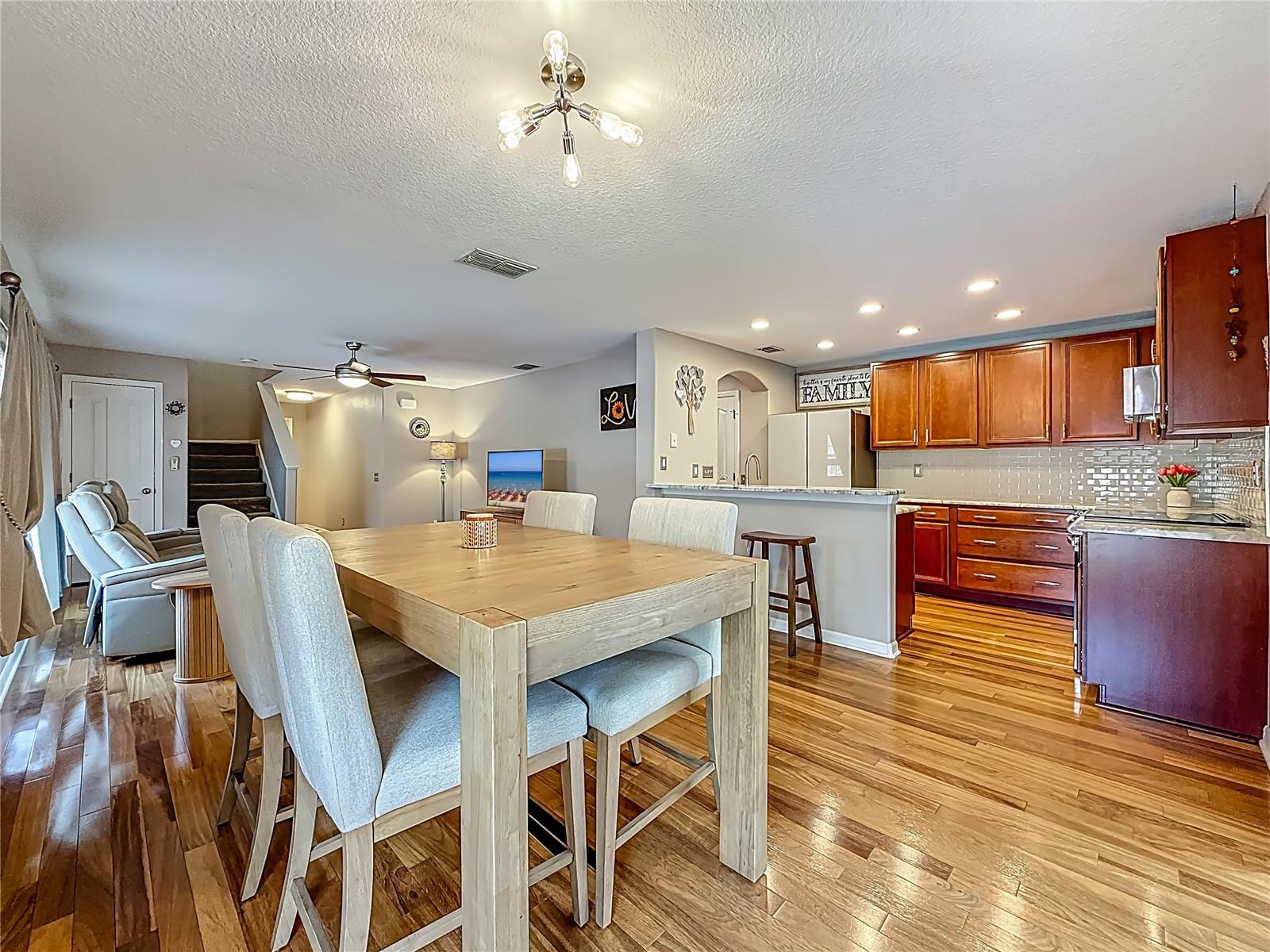 Listing photo id 5 for 2521 Marina Key Lane