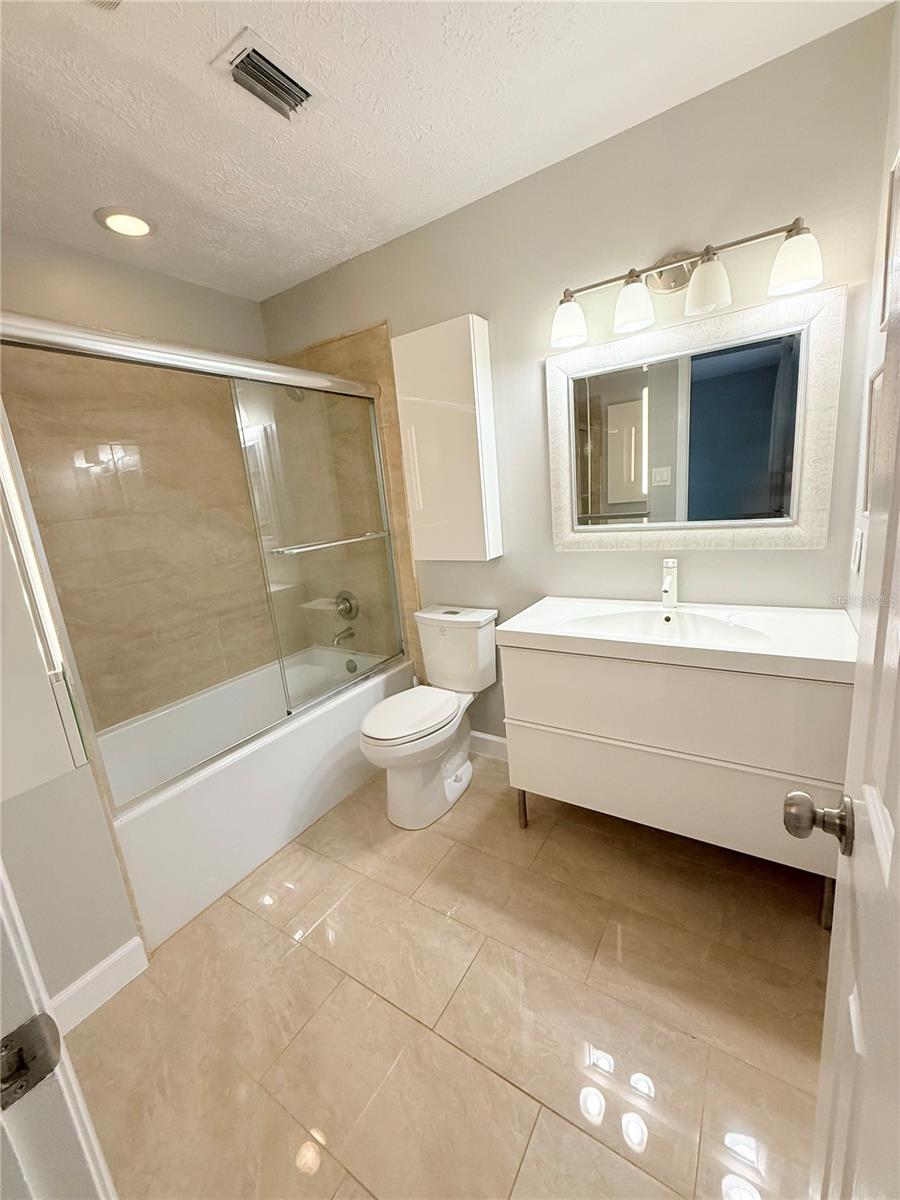 Image 18 of 22 For 15708 Pinto Place