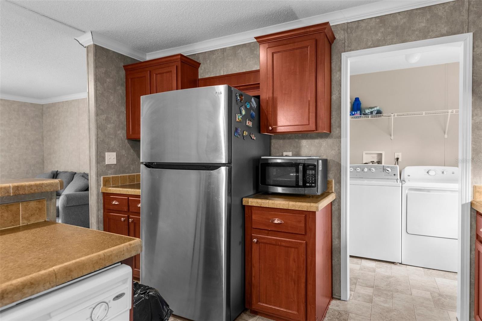 Image 13 of 33 For 7312 Manhattan Drive