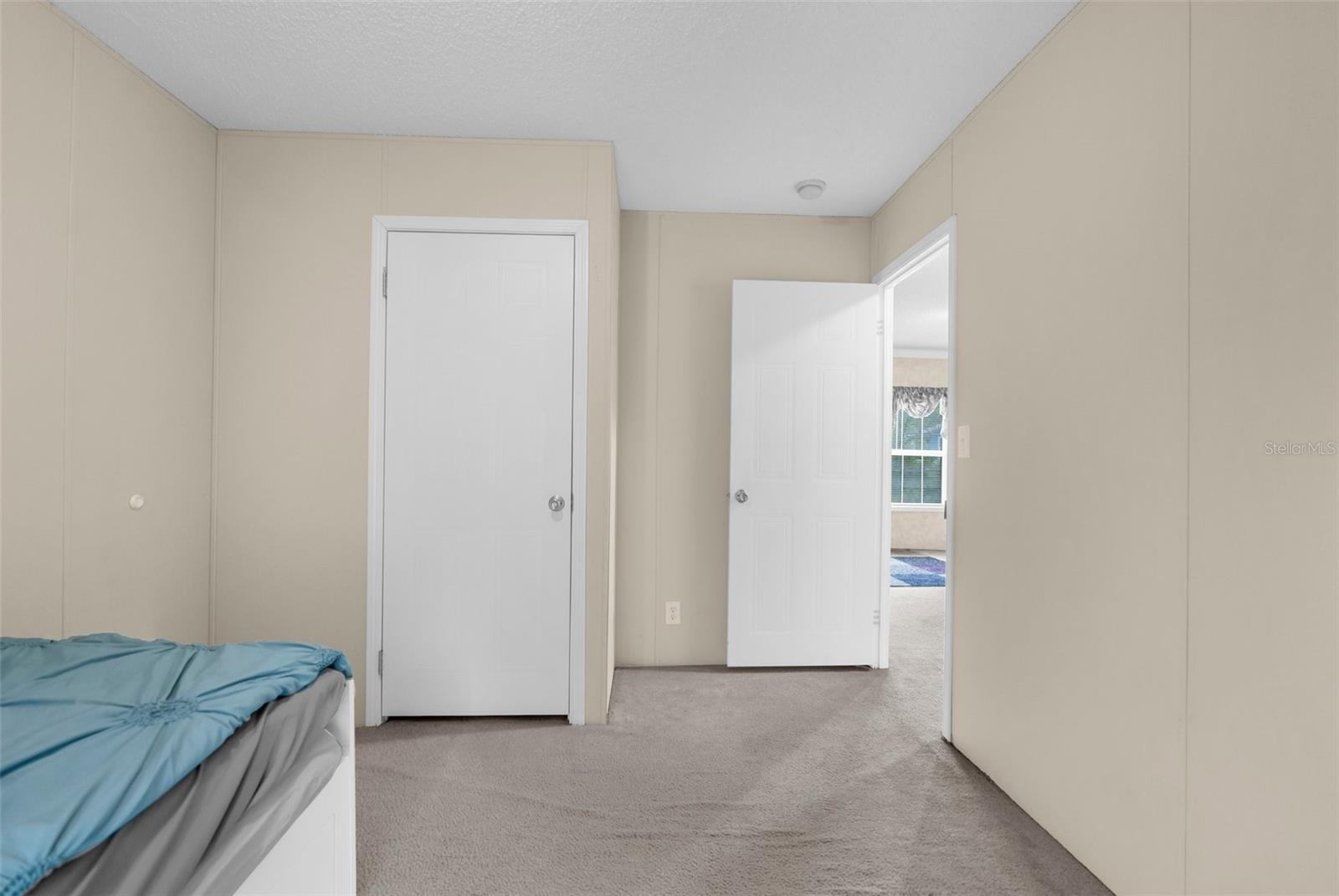 Image 30 of 33 For 7312 Manhattan Drive