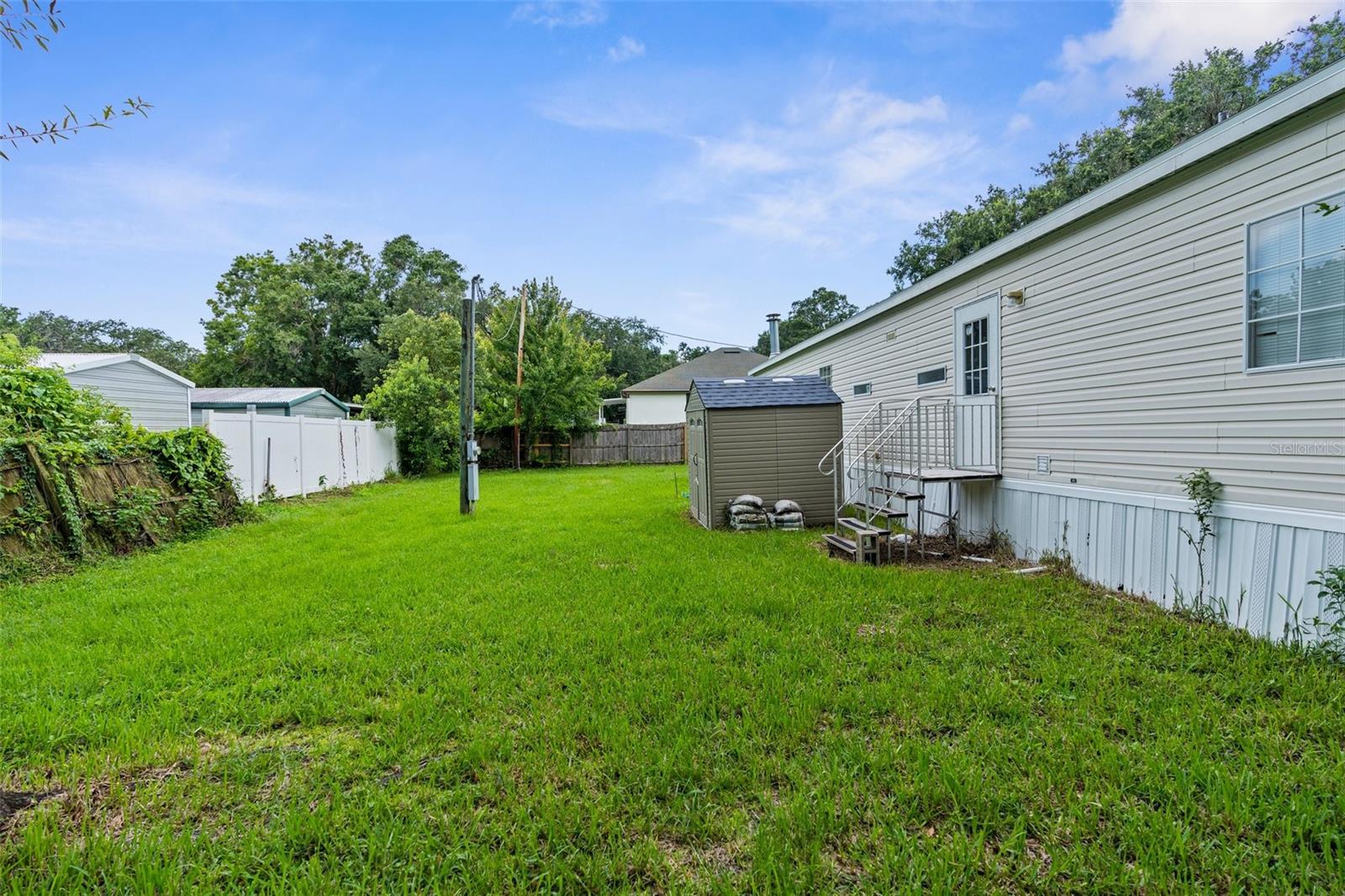 Image 32 of 33 For 7312 Manhattan Drive