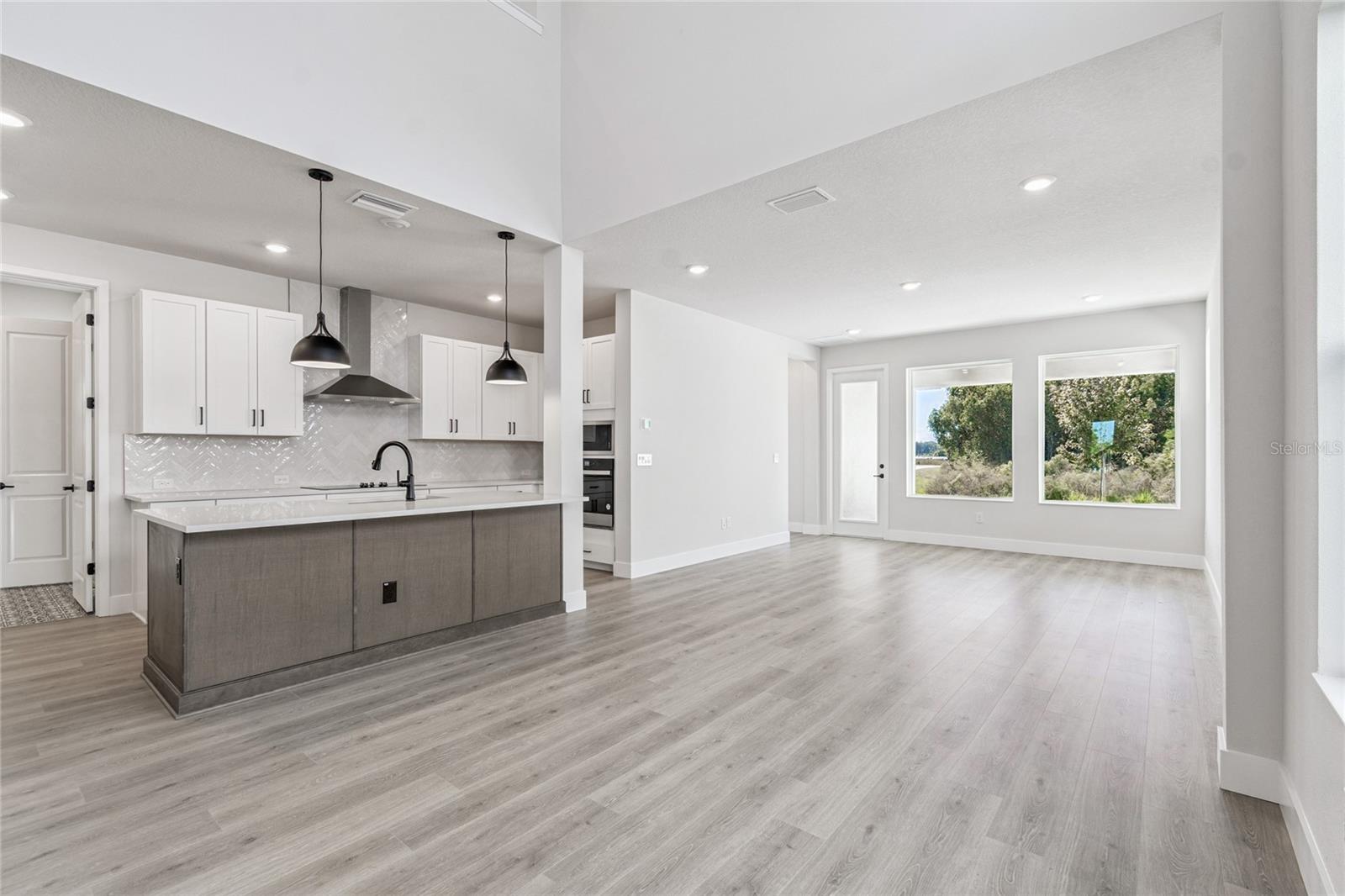 Image 11 of 55 For 28780 Jujube Road