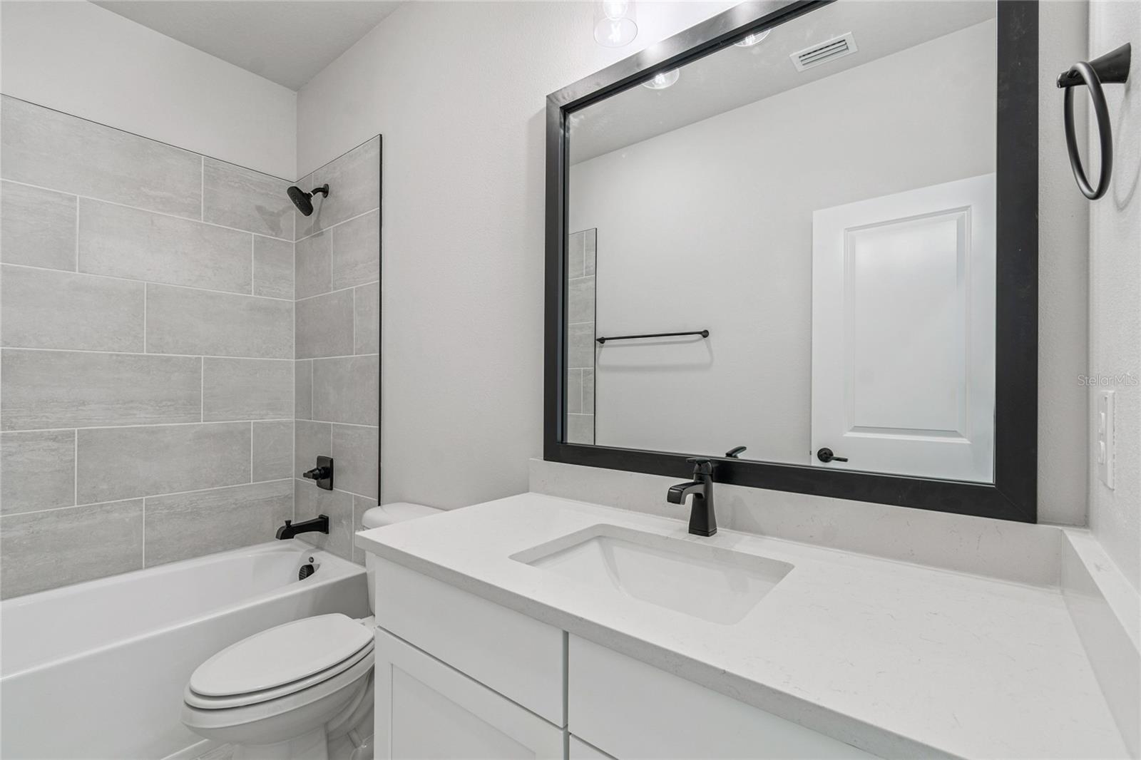 Image 34 of 55 For 28780 Jujube Road