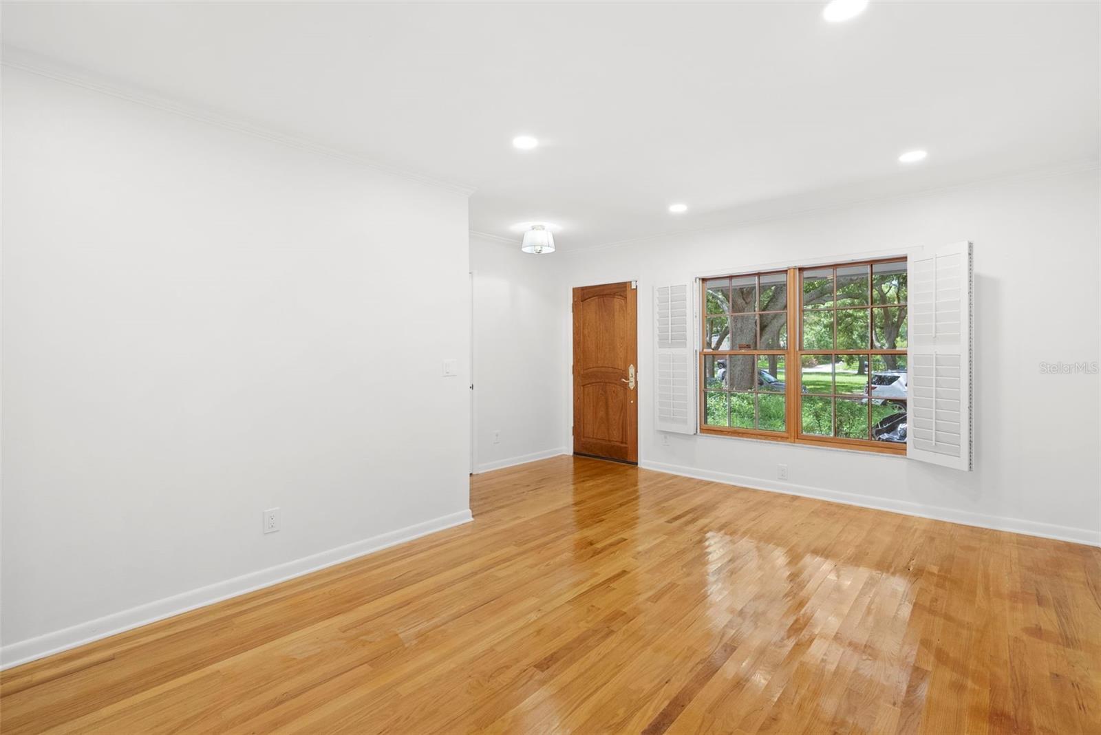 Image 4 of 36 For 3125 Waverly Avenue