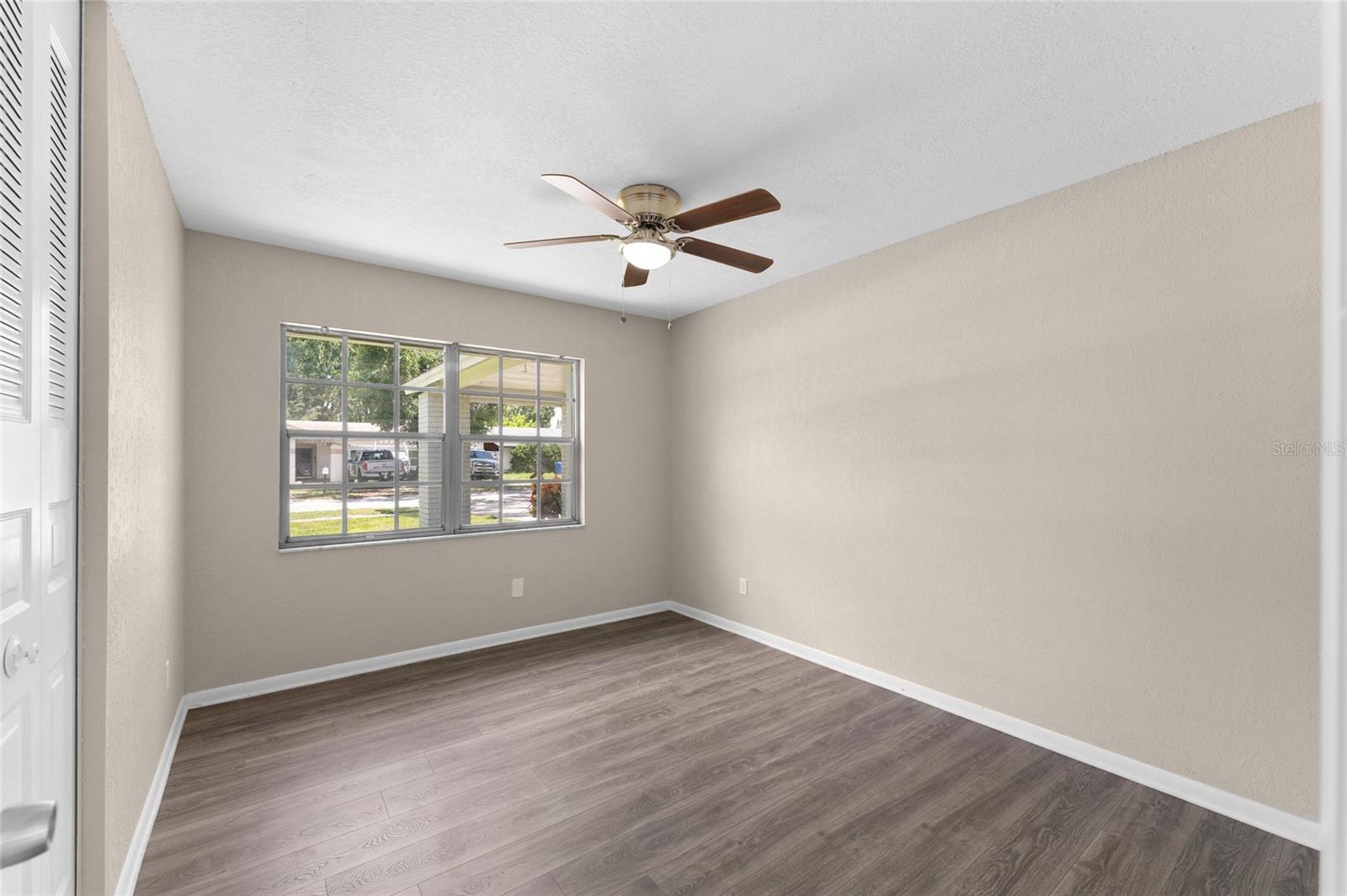 Image 21 of 64 For 13508 Capitol Drive