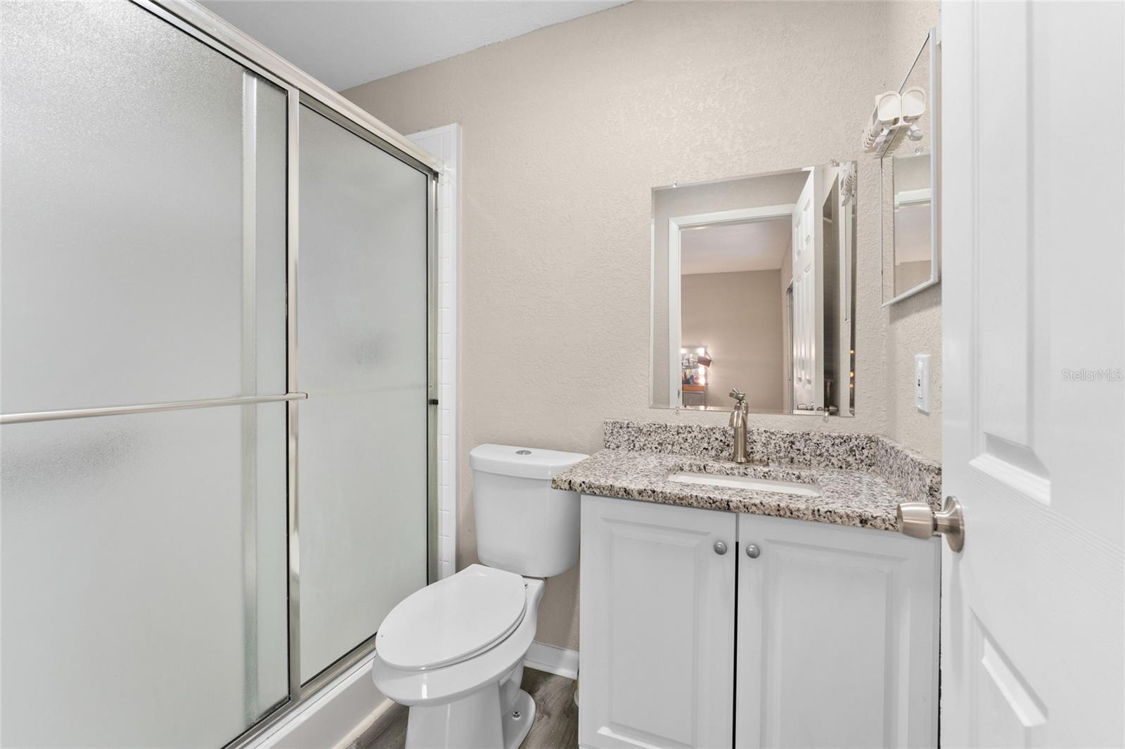Image 30 of 64 For 13508 Capitol Drive
