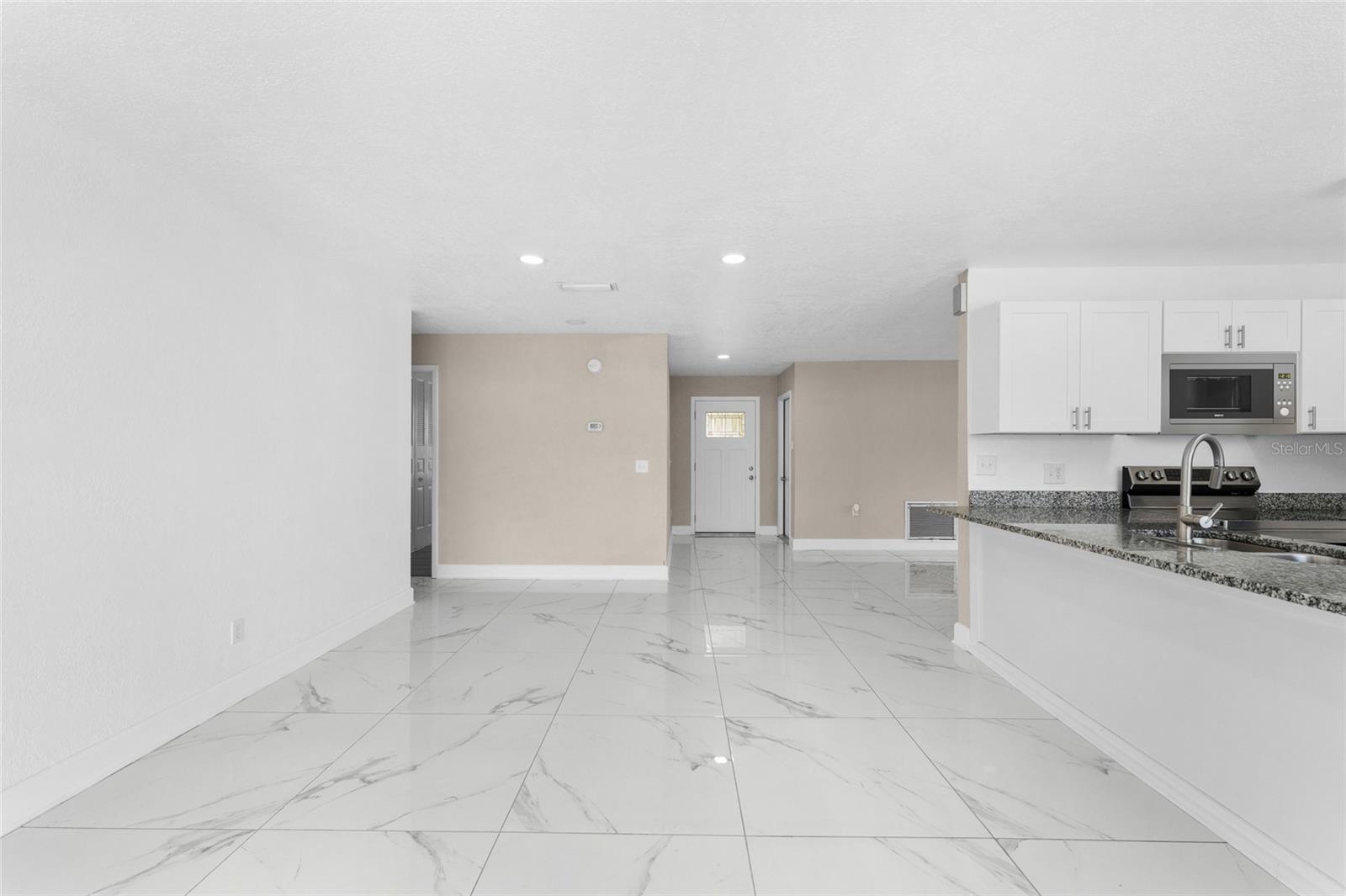 Image 6 of 64 For 13508 Capitol Drive