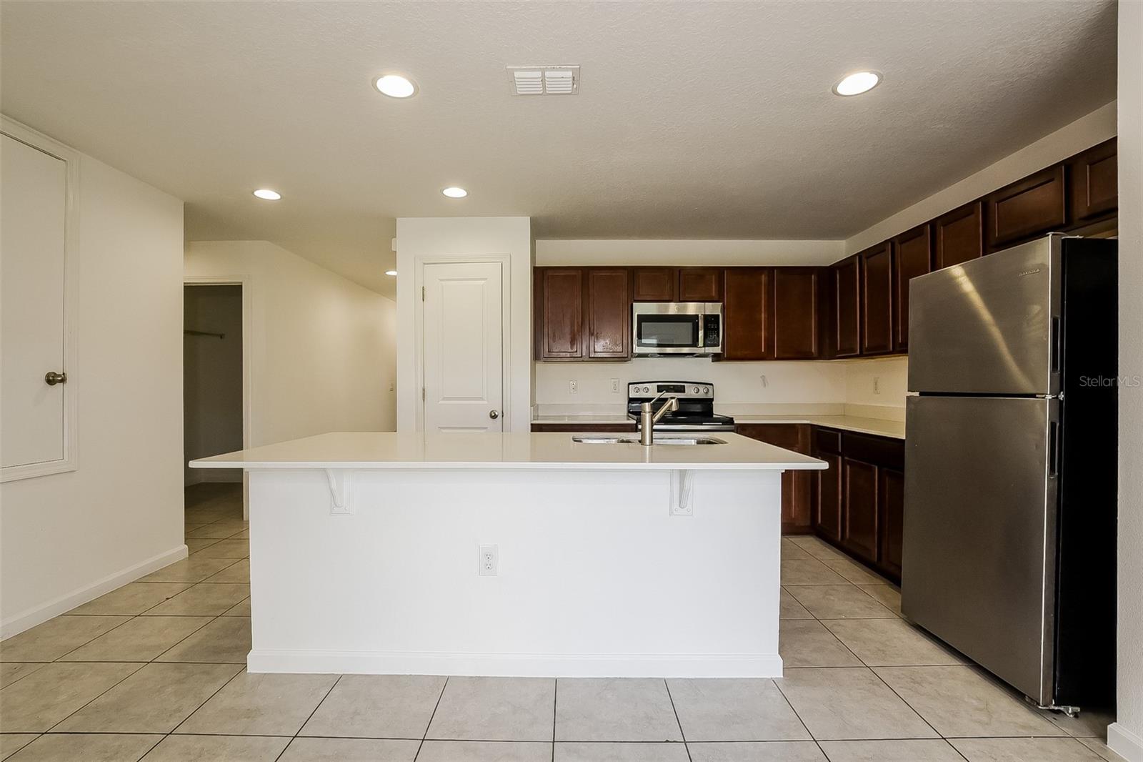 Image 9 of 26 For 1393 Lucerne Loop Road Ne