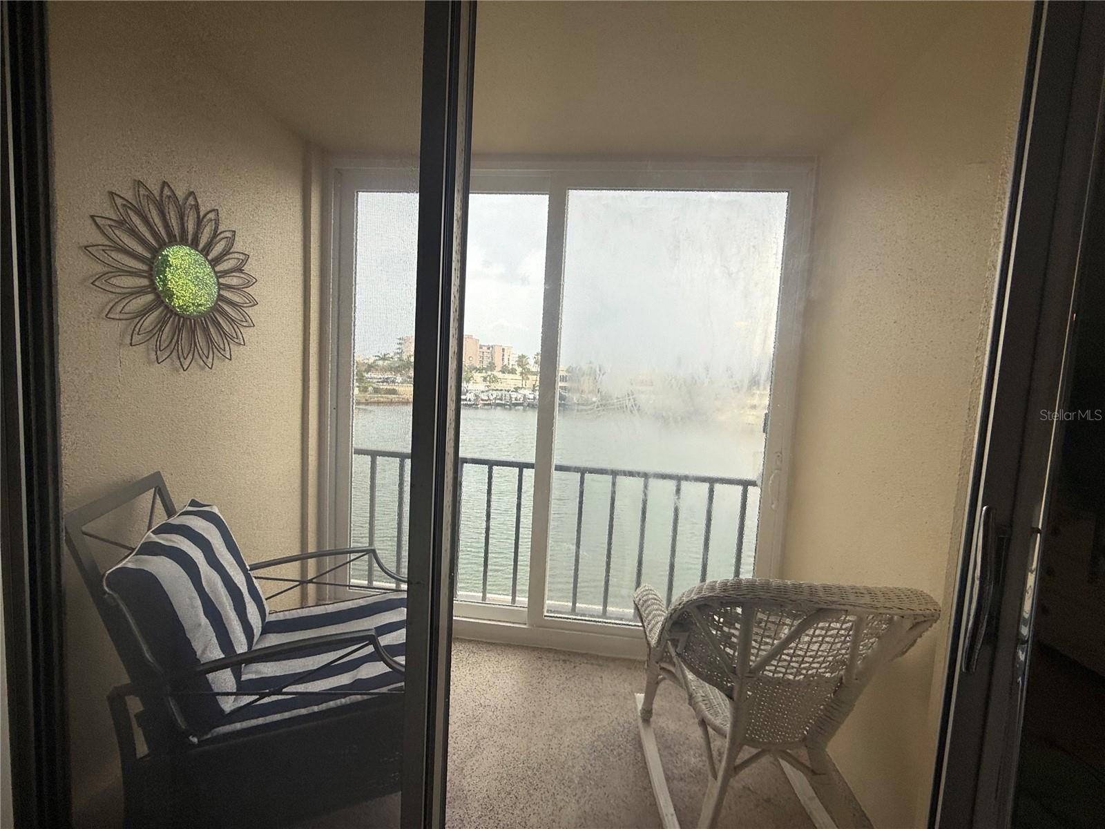 Image 11 of 27 For 7420 Bay Island Drive S 276