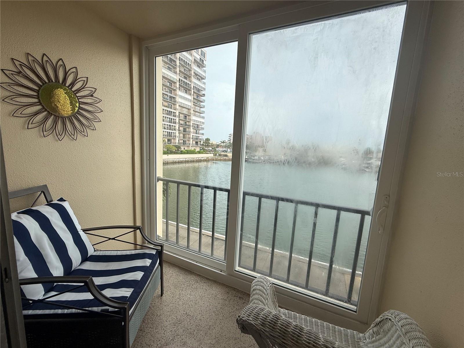 Image 17 of 27 For 7420 Bay Island Drive S 276