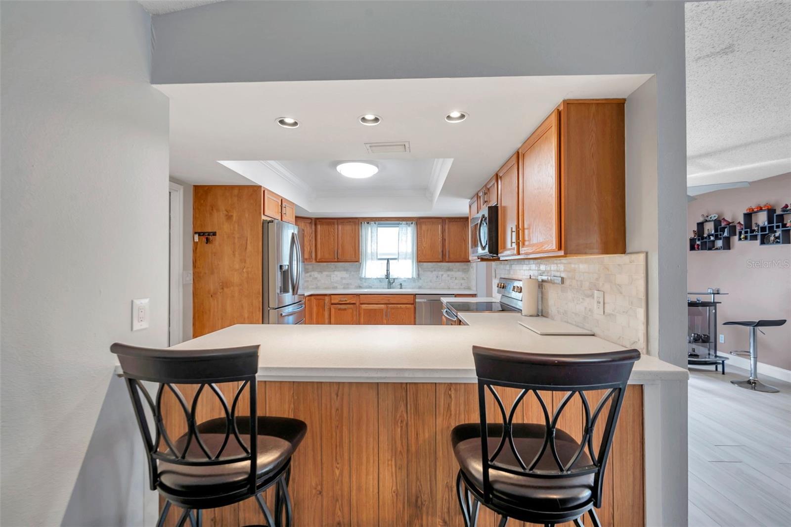 Listing photo id 33 for 11524 124th Terrace