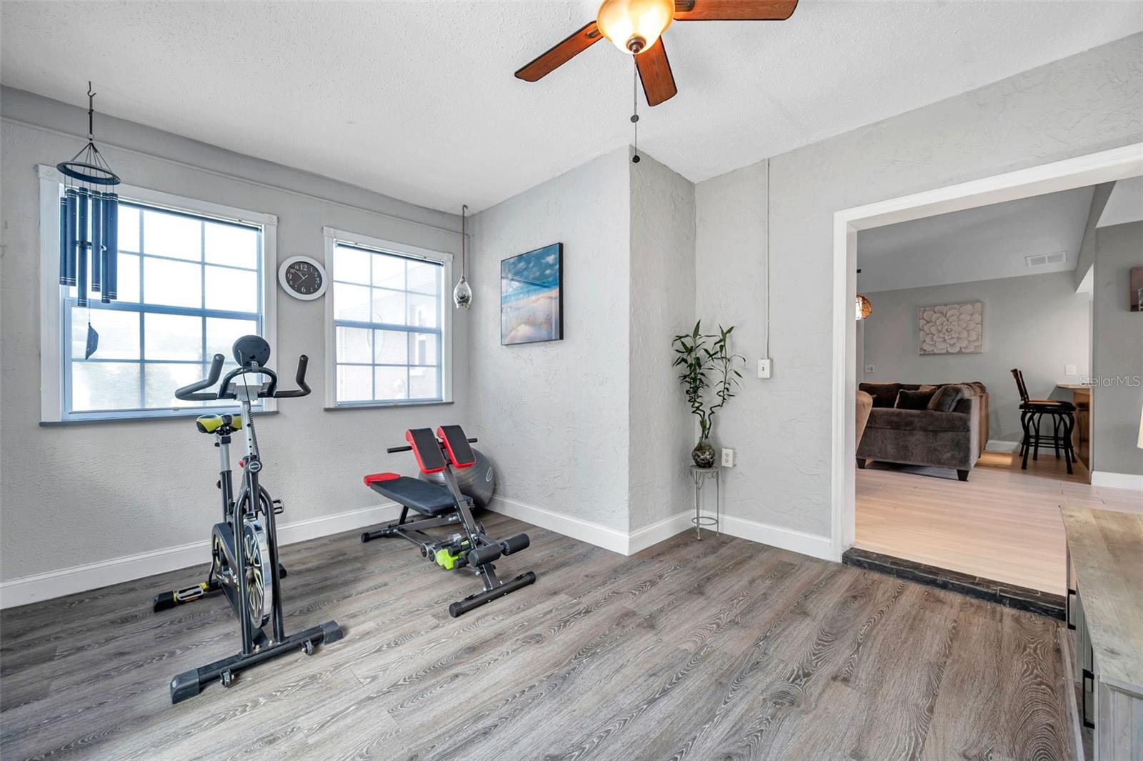 Listing photo id 55 for 11524 124th Terrace