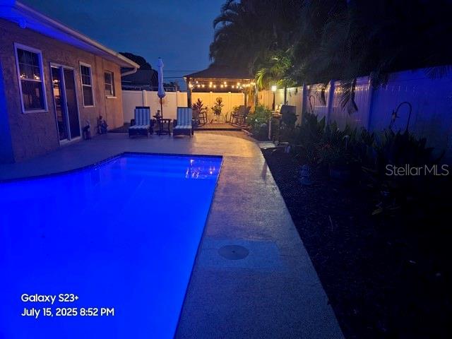 Listing photo id 60 for 11524 124th Terrace
