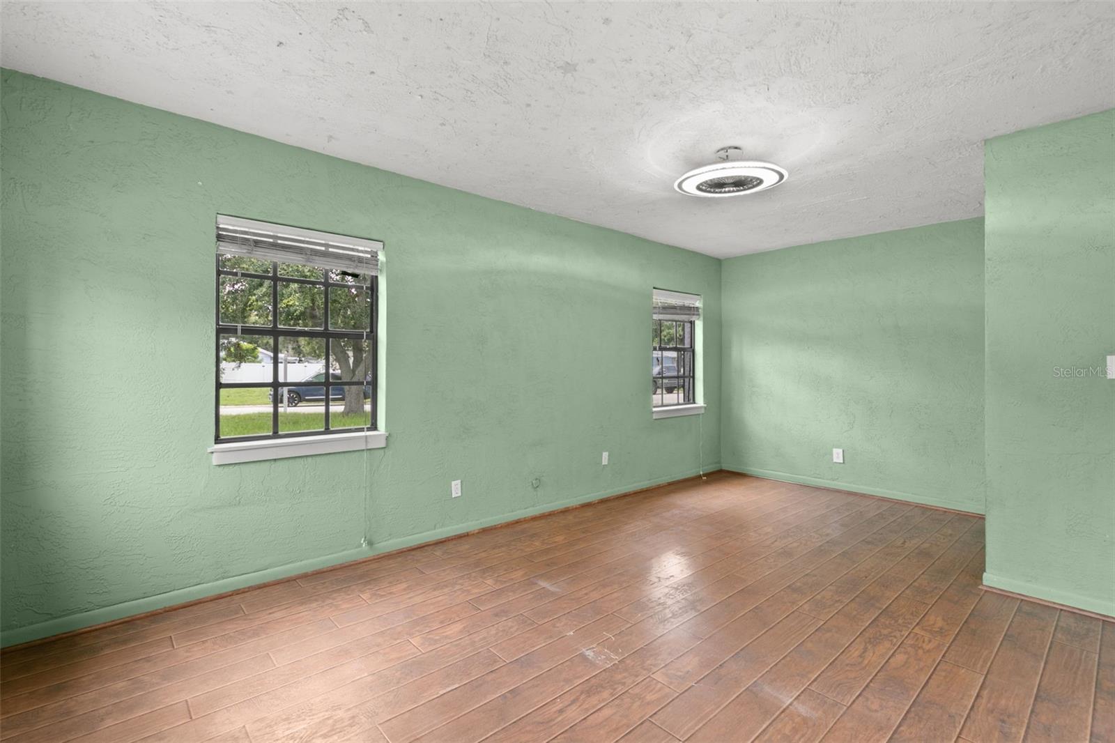 Image 21 of 33 For 3546 Boca Ciega Drive N