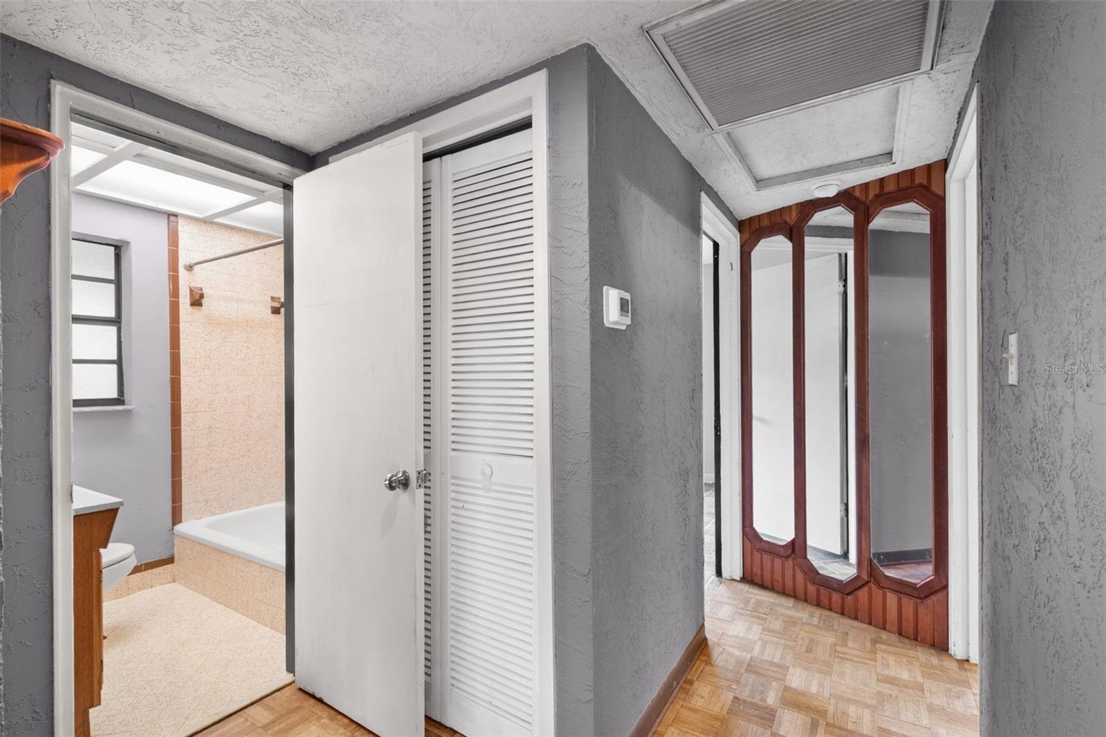 Image 24 of 33 For 3546 Boca Ciega Drive N