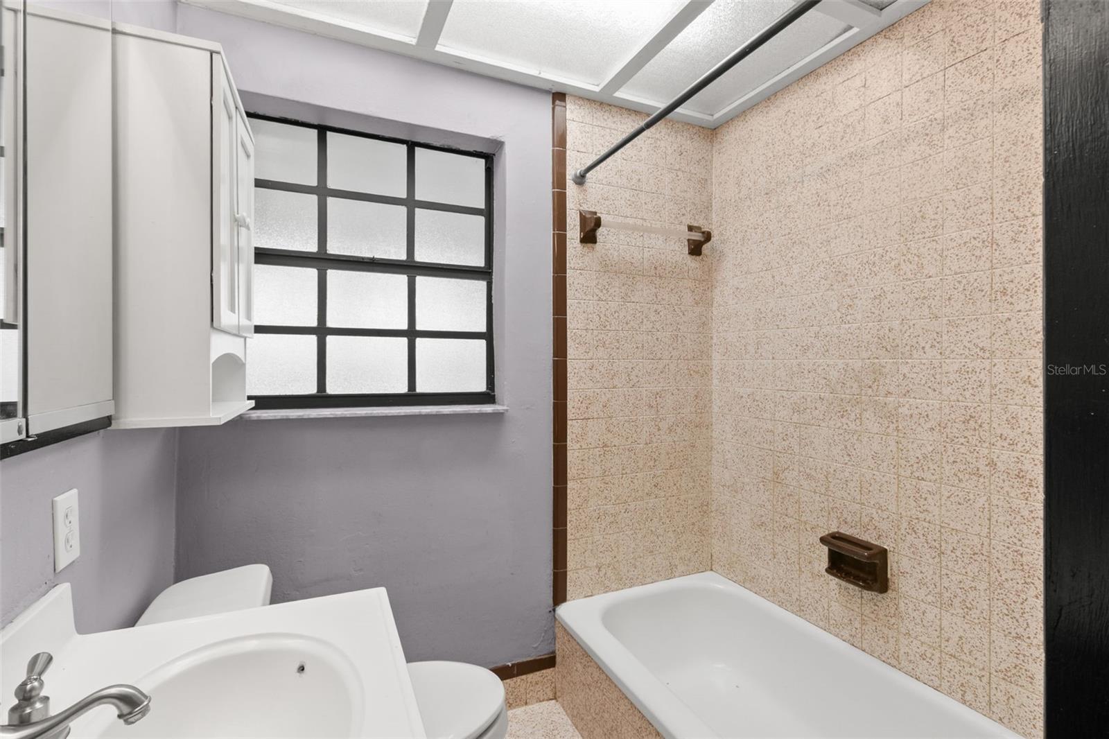 Image 25 of 33 For 3546 Boca Ciega Drive N