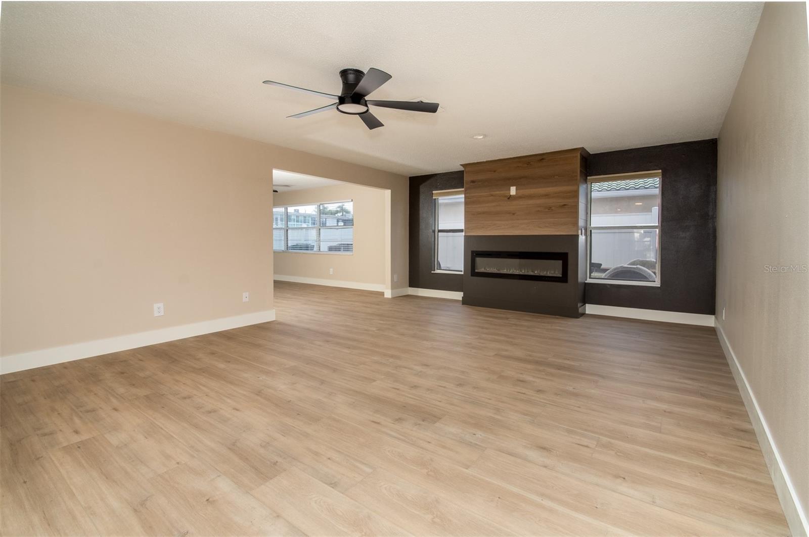 Image 13 of 49 For 171 Palm Boulevard