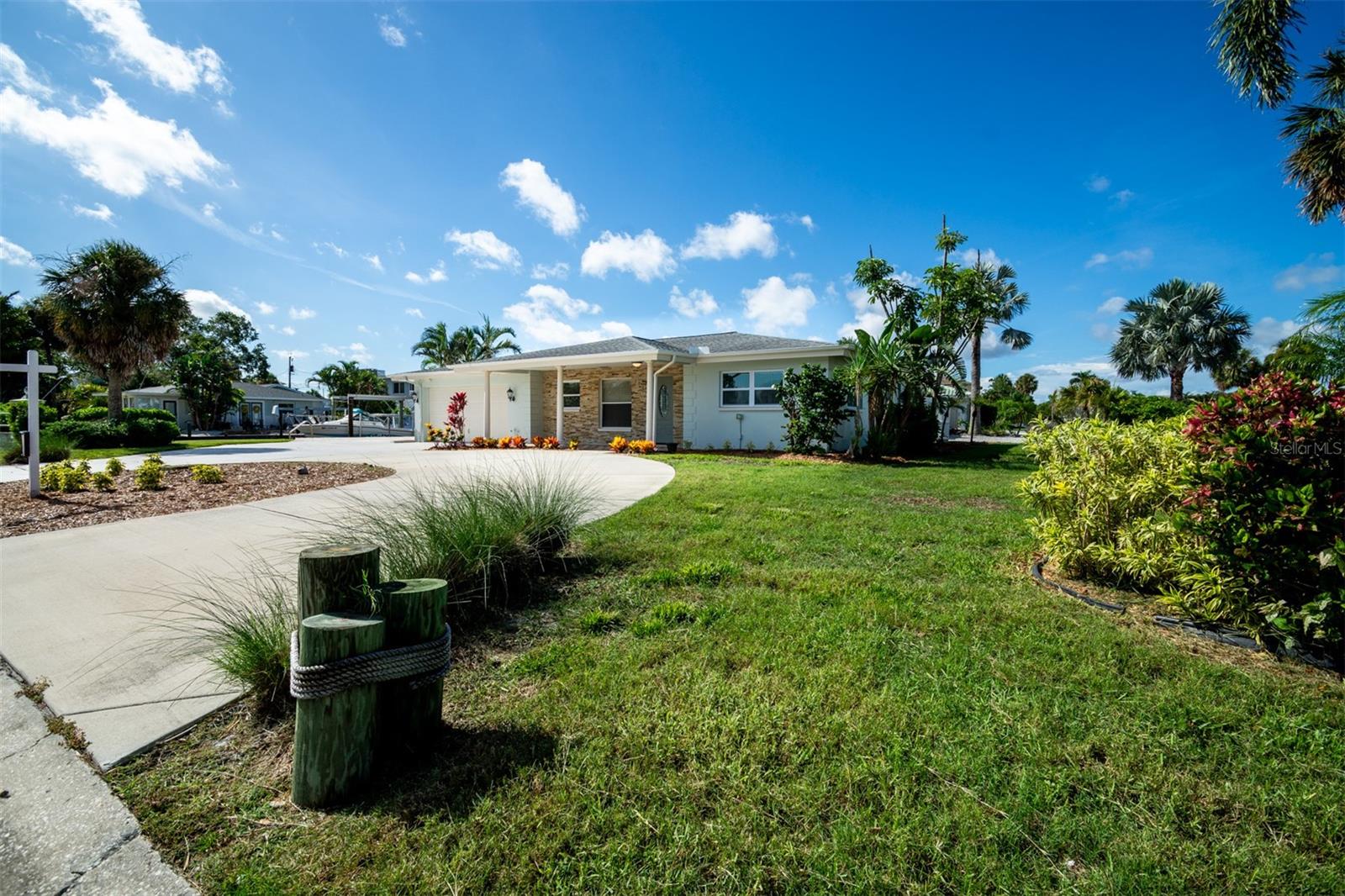 Image 15 of 49 For 171 Palm Boulevard