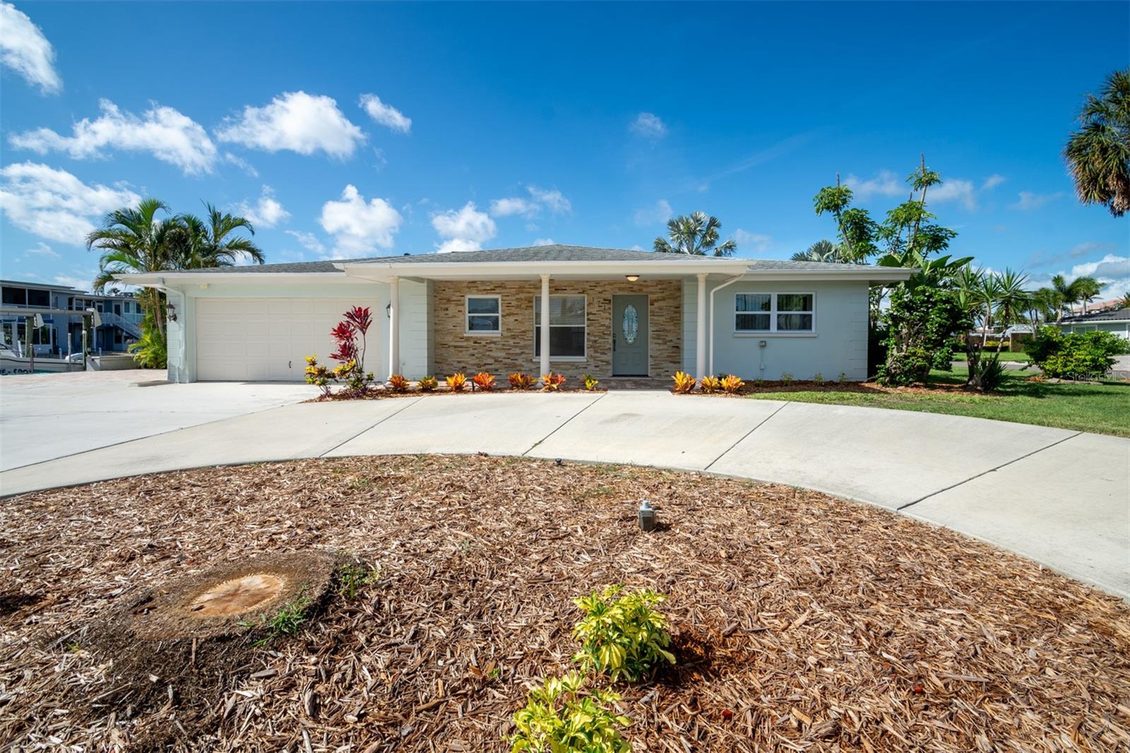 Image 16 of 49 For 171 Palm Boulevard