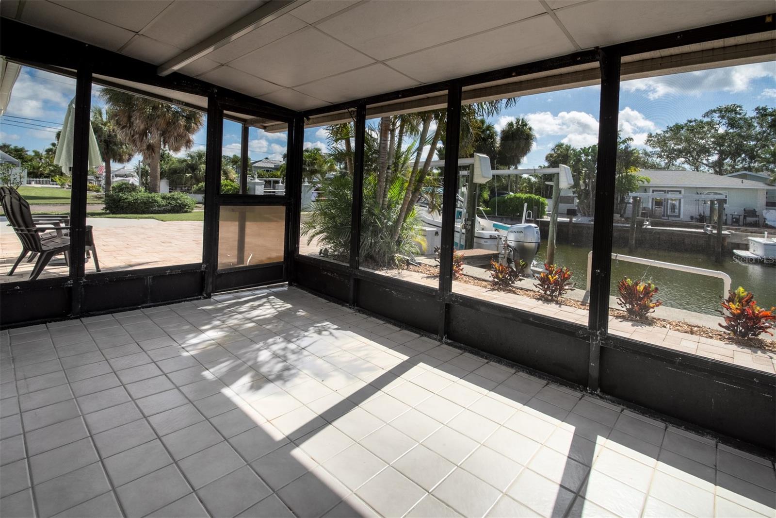 Image 22 of 49 For 171 Palm Boulevard
