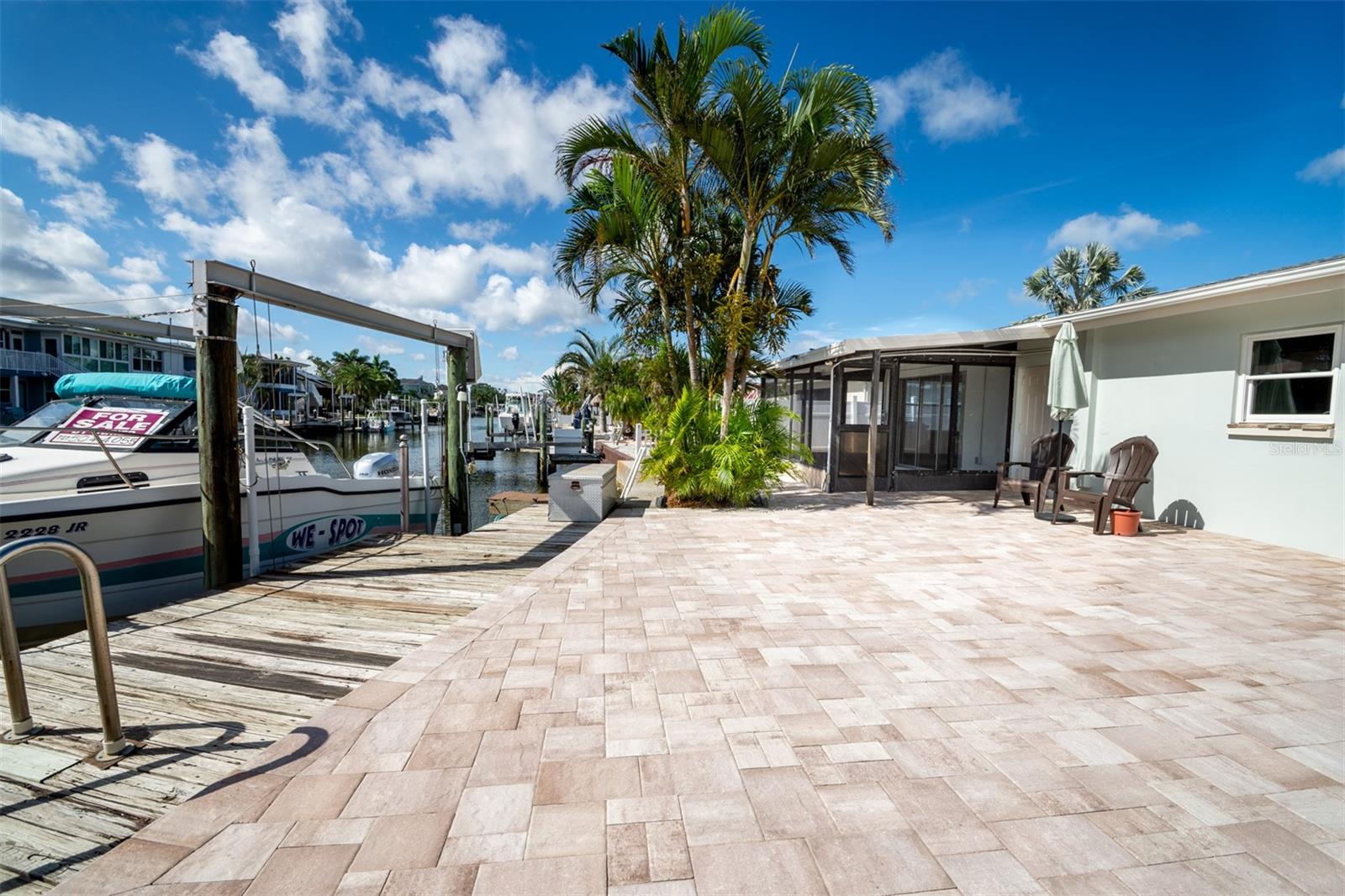 Image 23 of 49 For 171 Palm Boulevard