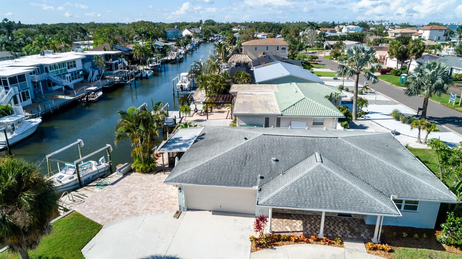 Image 4 of 49 For 171 Palm Boulevard