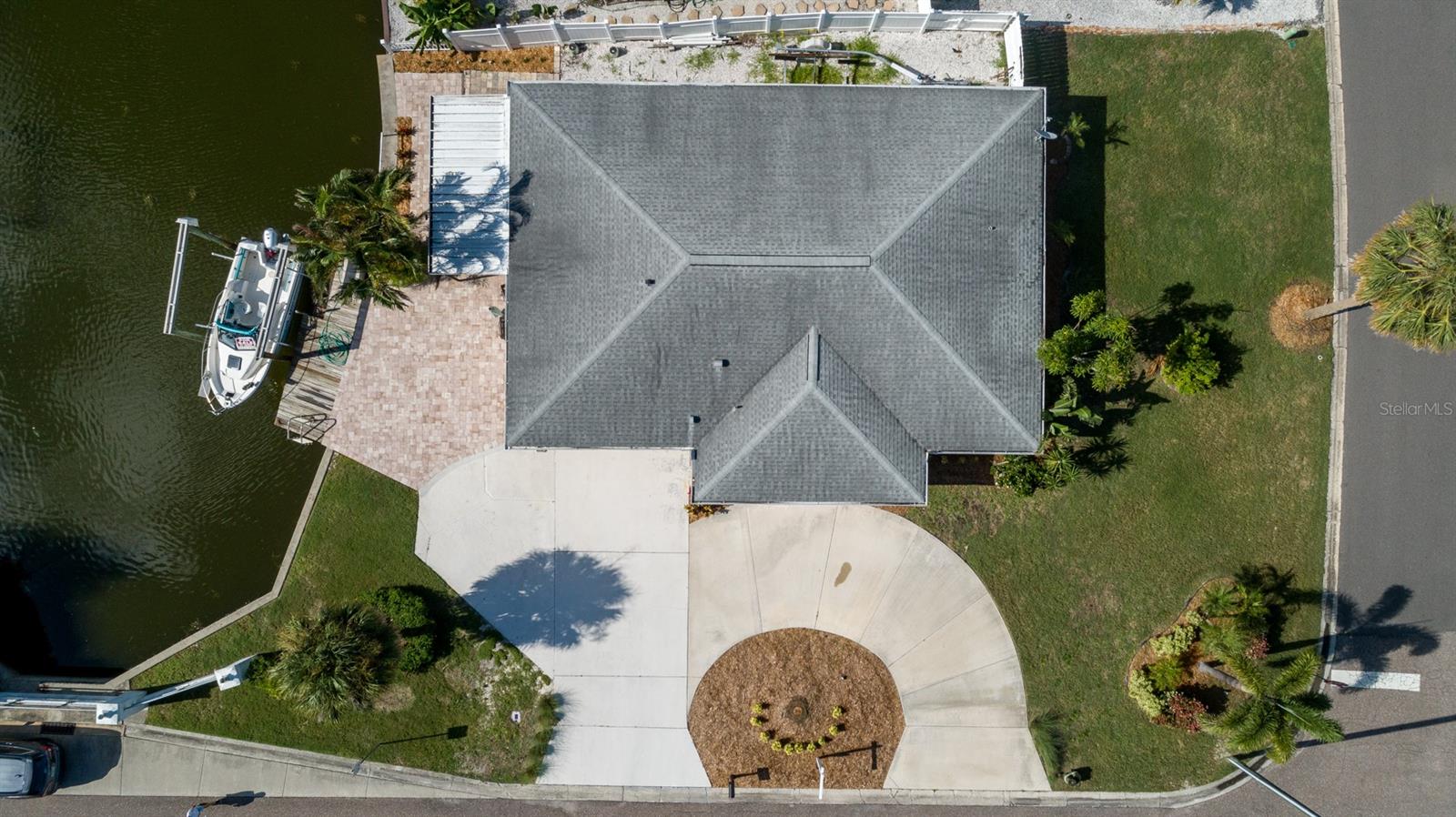 Image 8 of 49 For 171 Palm Boulevard