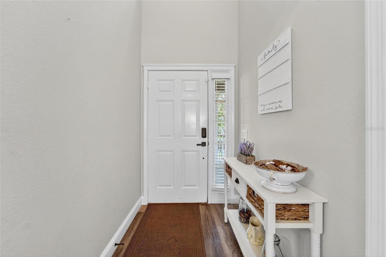 Image 7 of 95 For 5920 Beaconpark Street